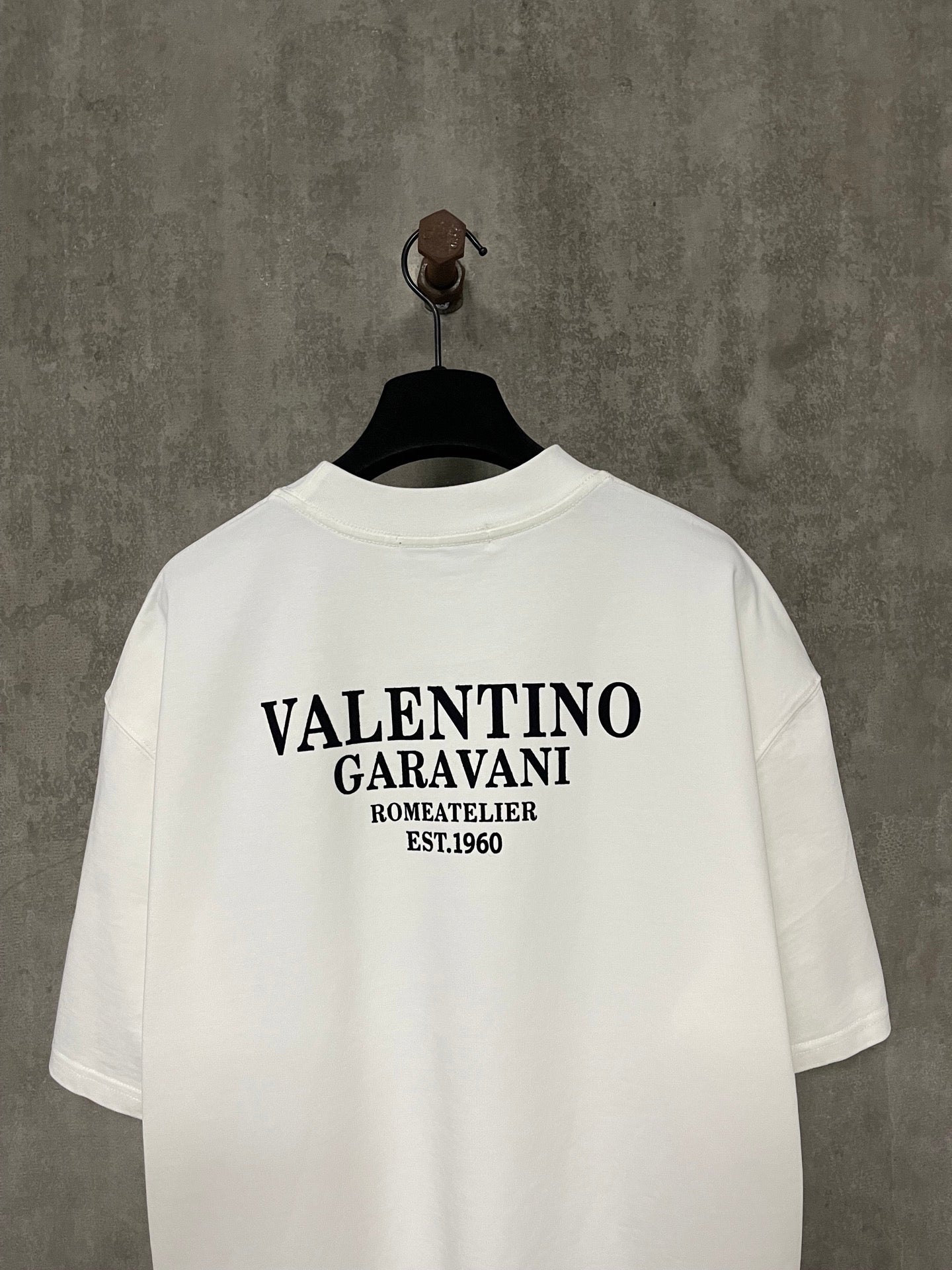 LuxluxHouse Best Quality Clothes Valentino T-shirt