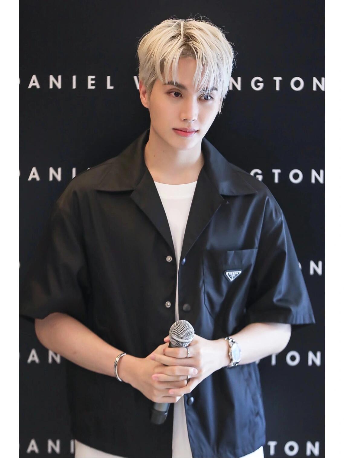 LuxluxHouse Best Quality Clothes Shirts&Polo Prada