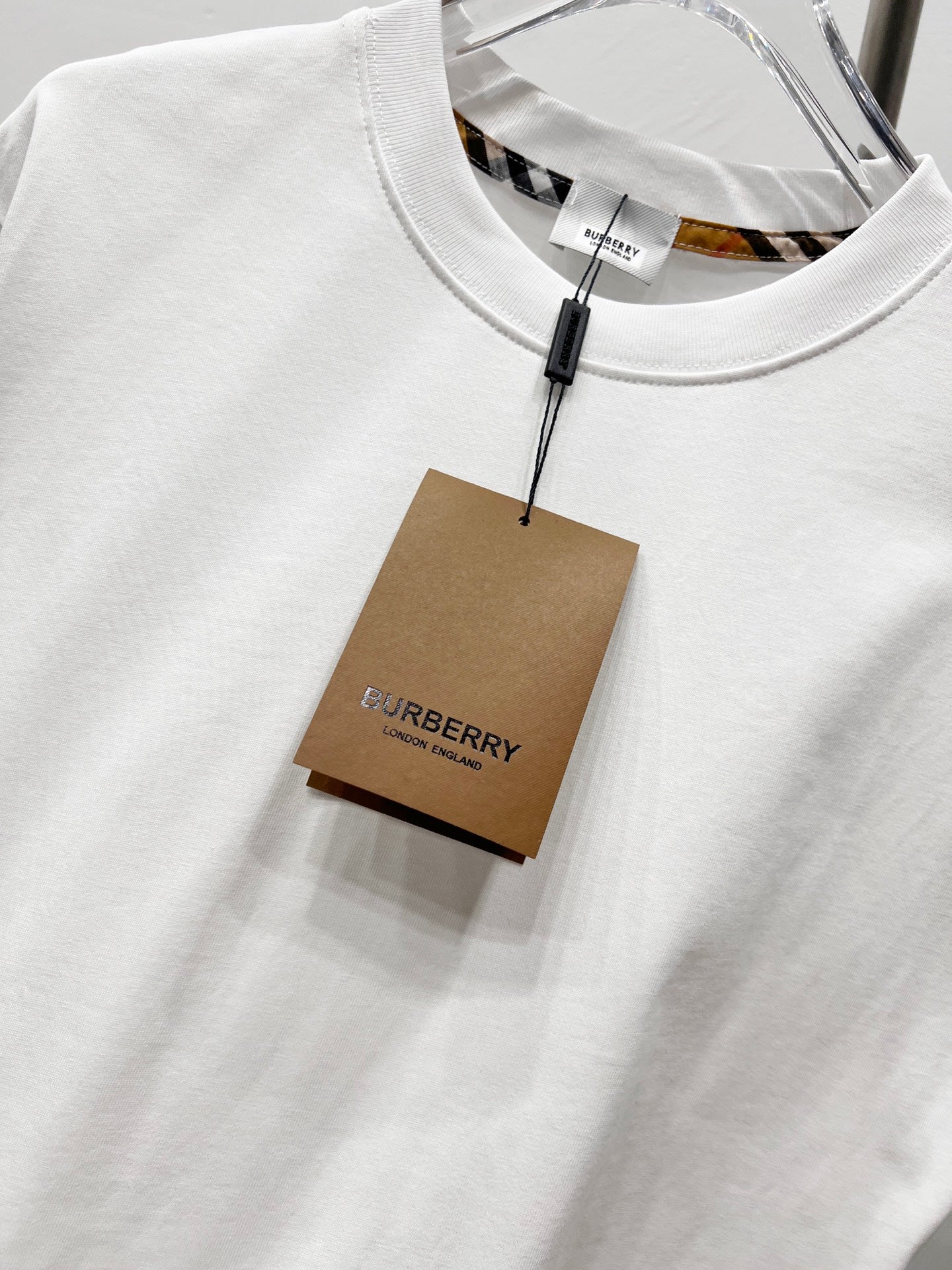 LuxluxHouse Best Quality Clothes Burberry T-shirt