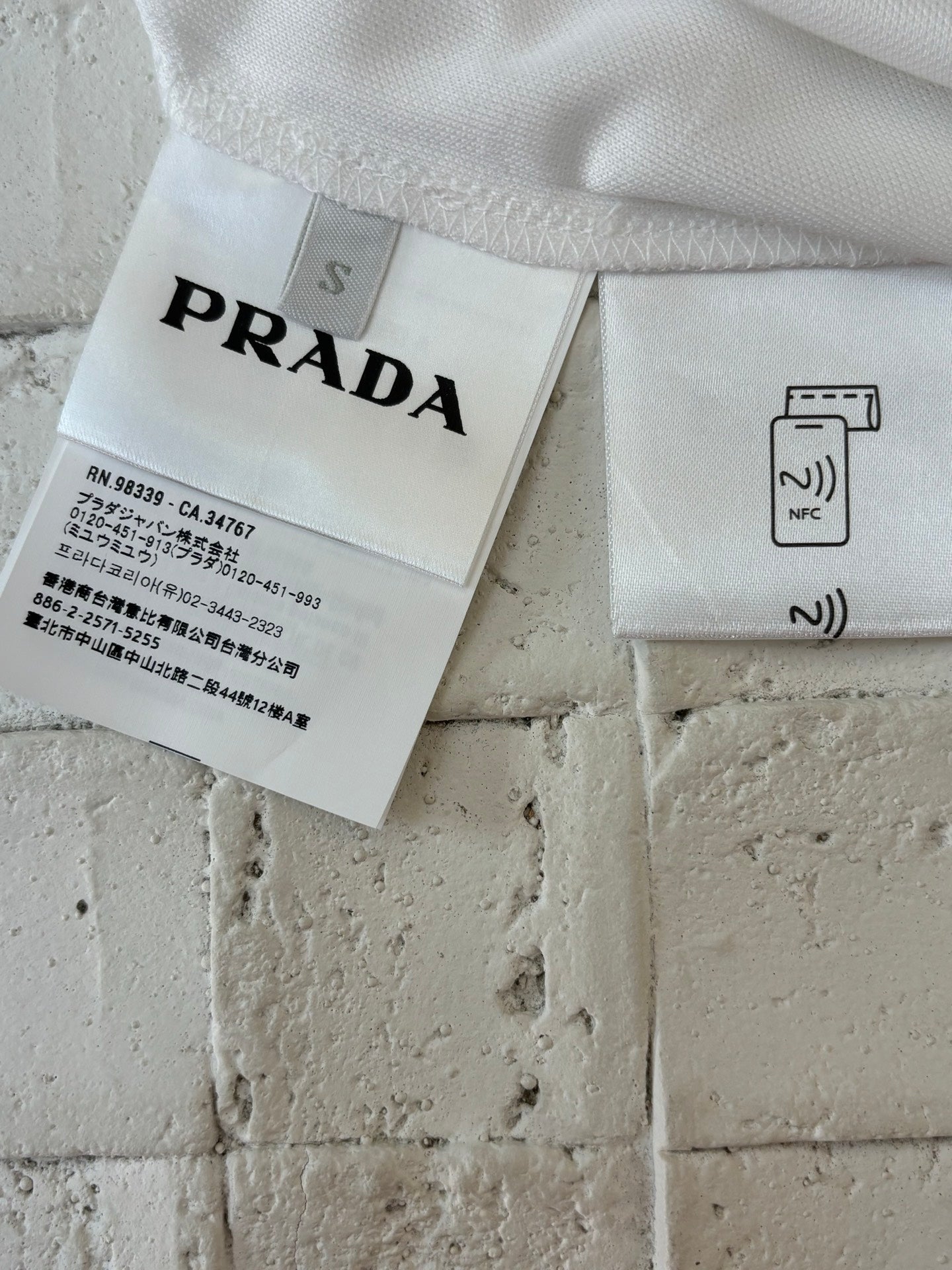 LuxluxHouse Best Quality Clothes T-shirt Prada