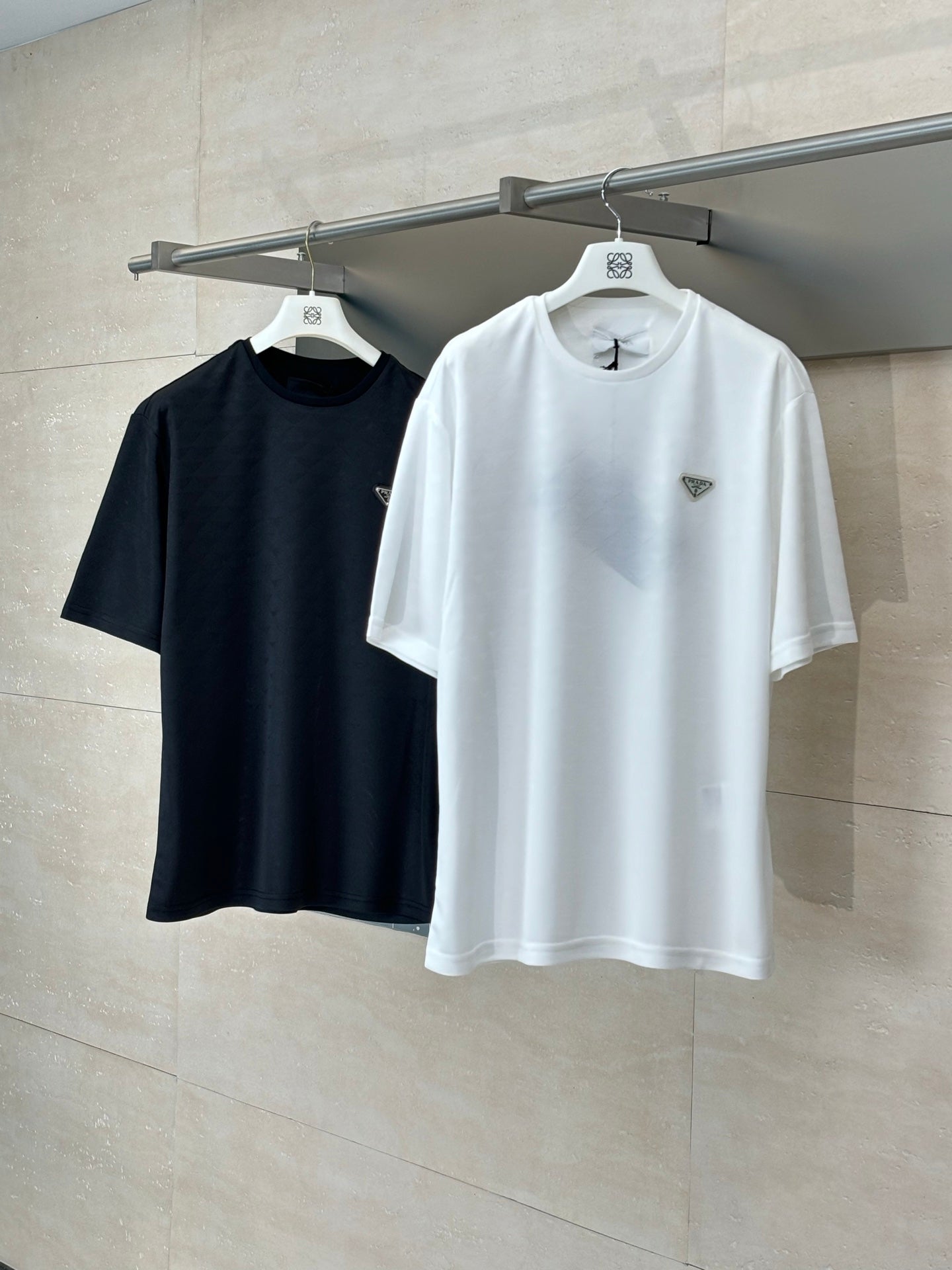 LuxluxHouse Best Quality Clothes T-shirt Prada