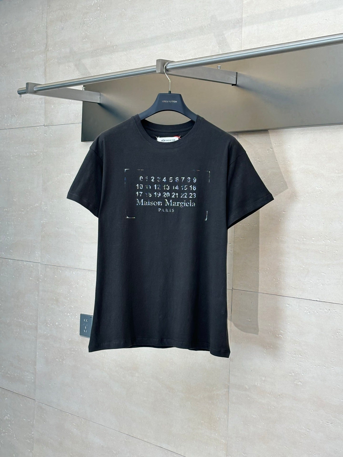 LuxluxHouse Best Quality Clothes T-shirt Chanel & Maison Margiela