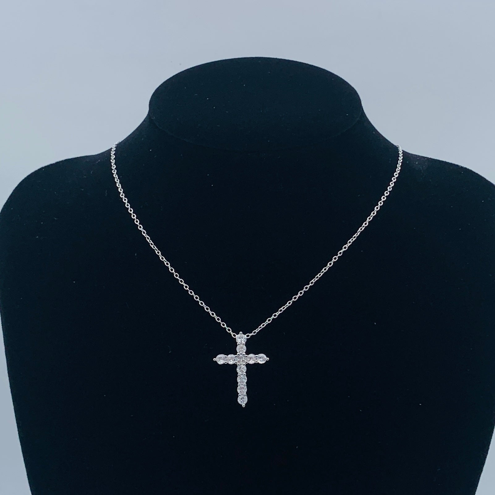 LuxluxHouse Low Price And High Quality Accessories Tiffany