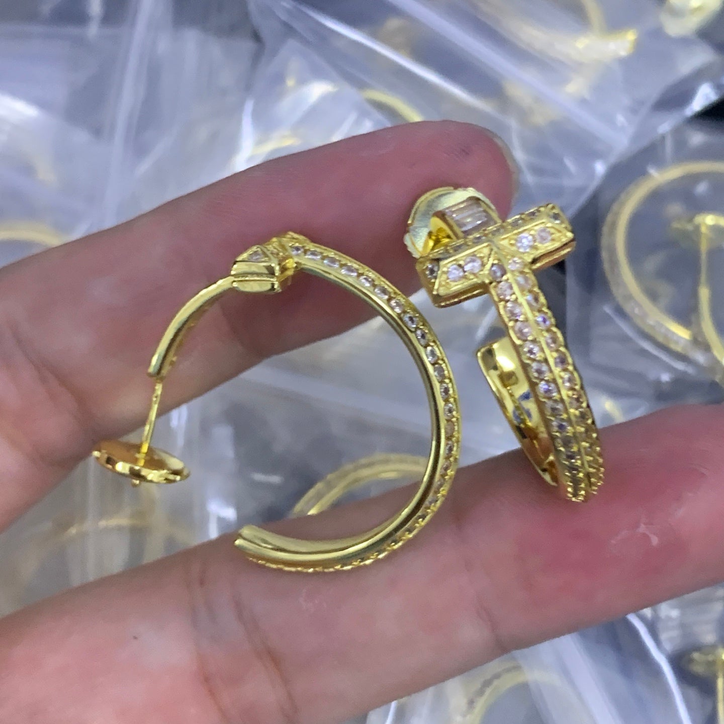 LuxluxHouse Low Price And High Quality Accessories Tiffany