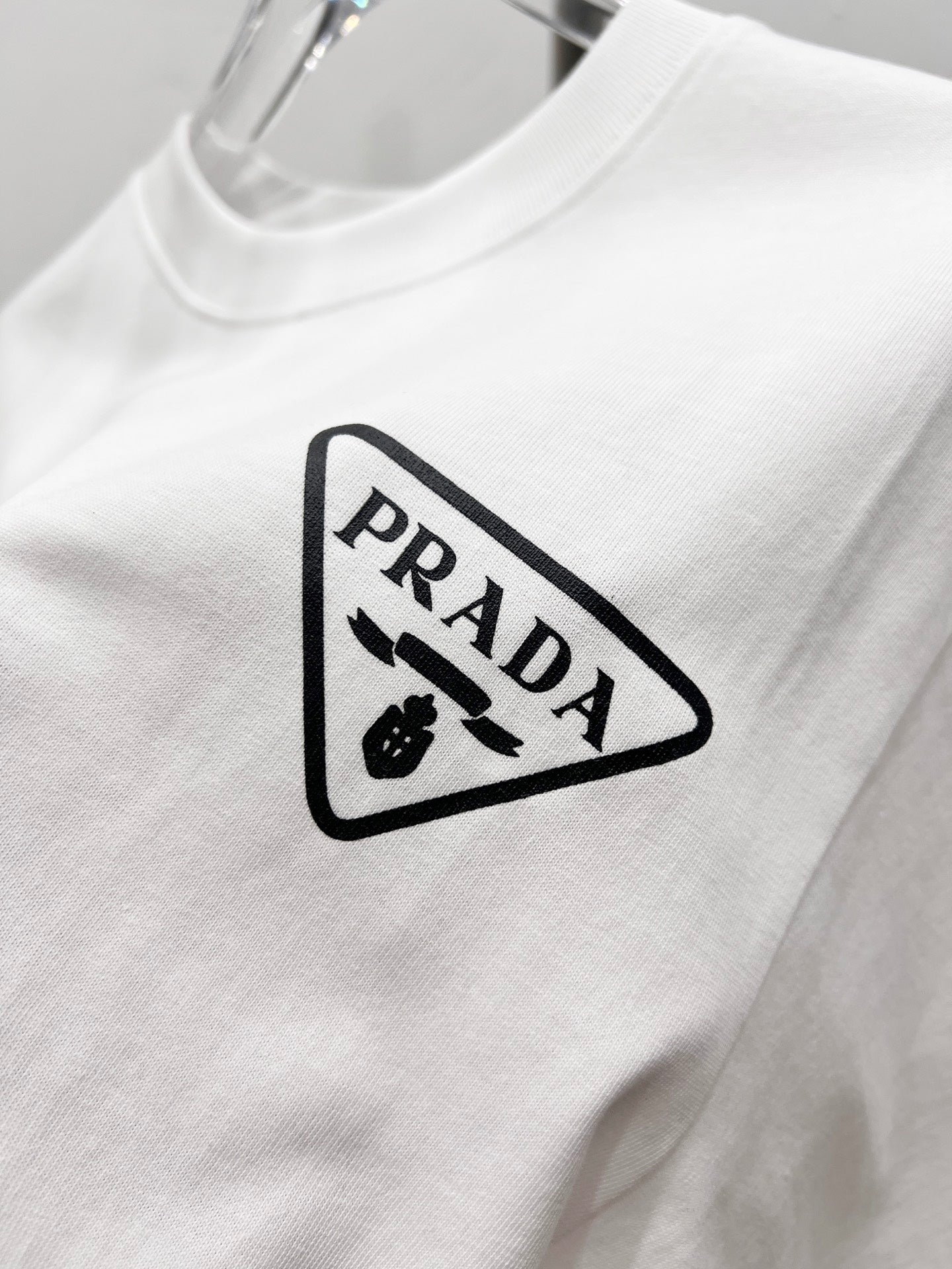 LuxluxHouse Best Quality Clothes T-shirt Prada