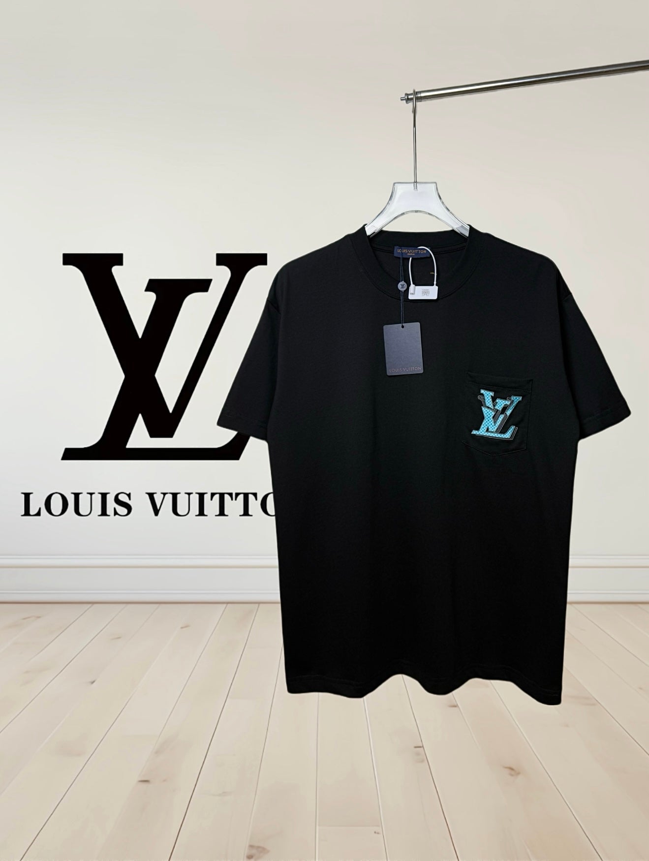 LuxluxHouse Best Quality Clothes T-shirt Louis Vuitton