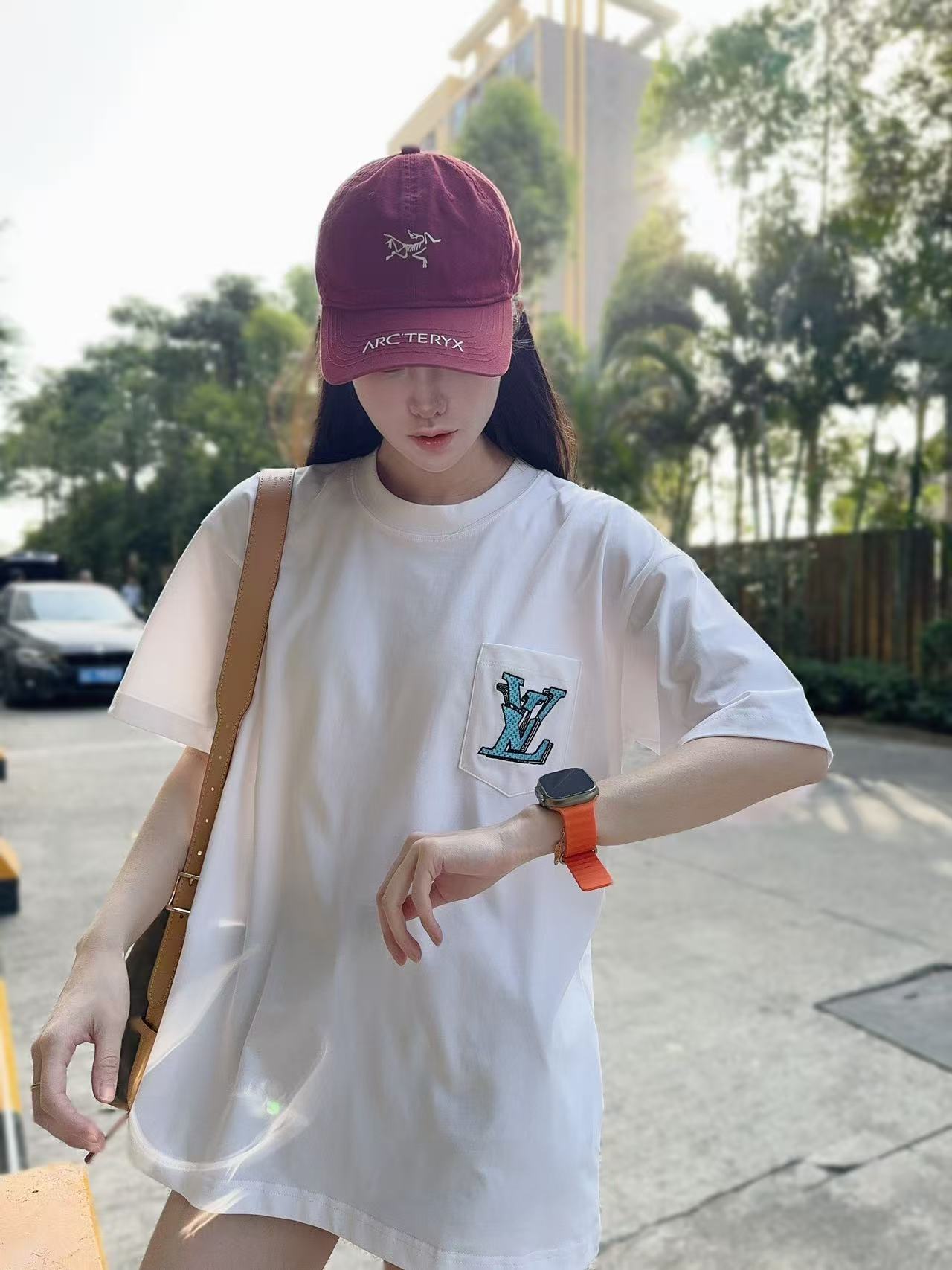 LuxluxHouse Best Quality Clothes T-shirt Louis Vuitton