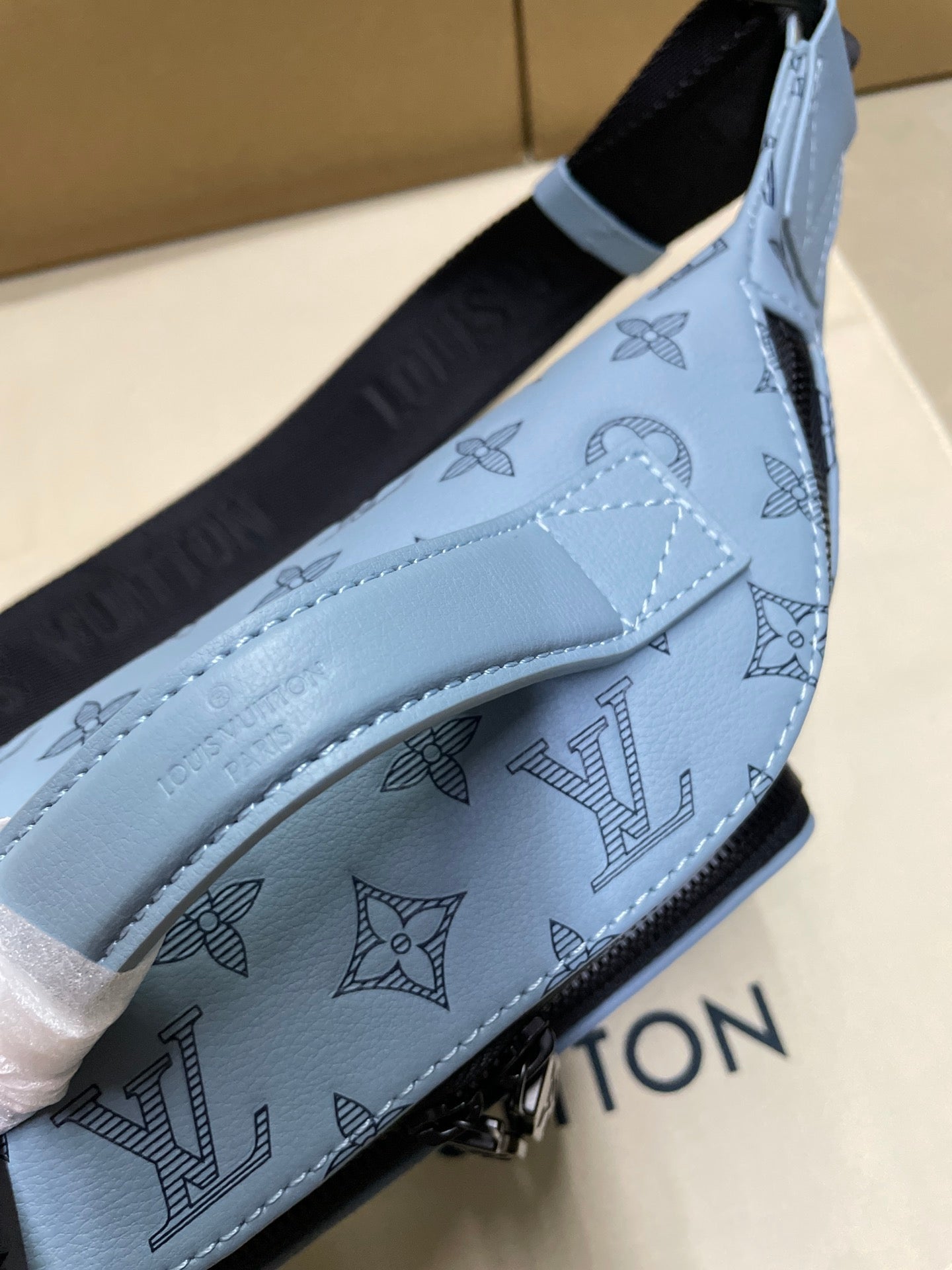 LuxluxHouse Best Quality Bags Louis Vuitton Men