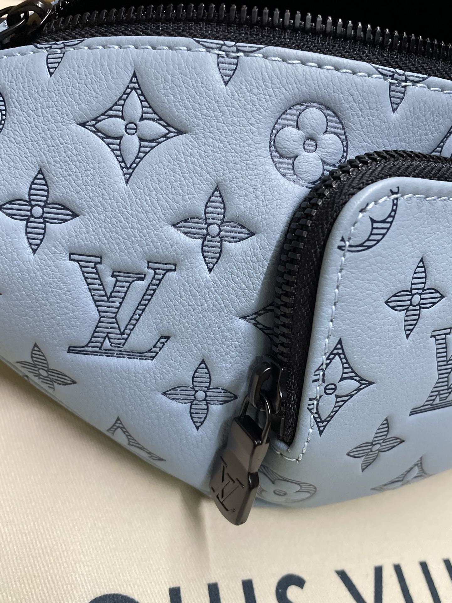 LuxluxHouse Best Quality Bags Louis Vuitton Men