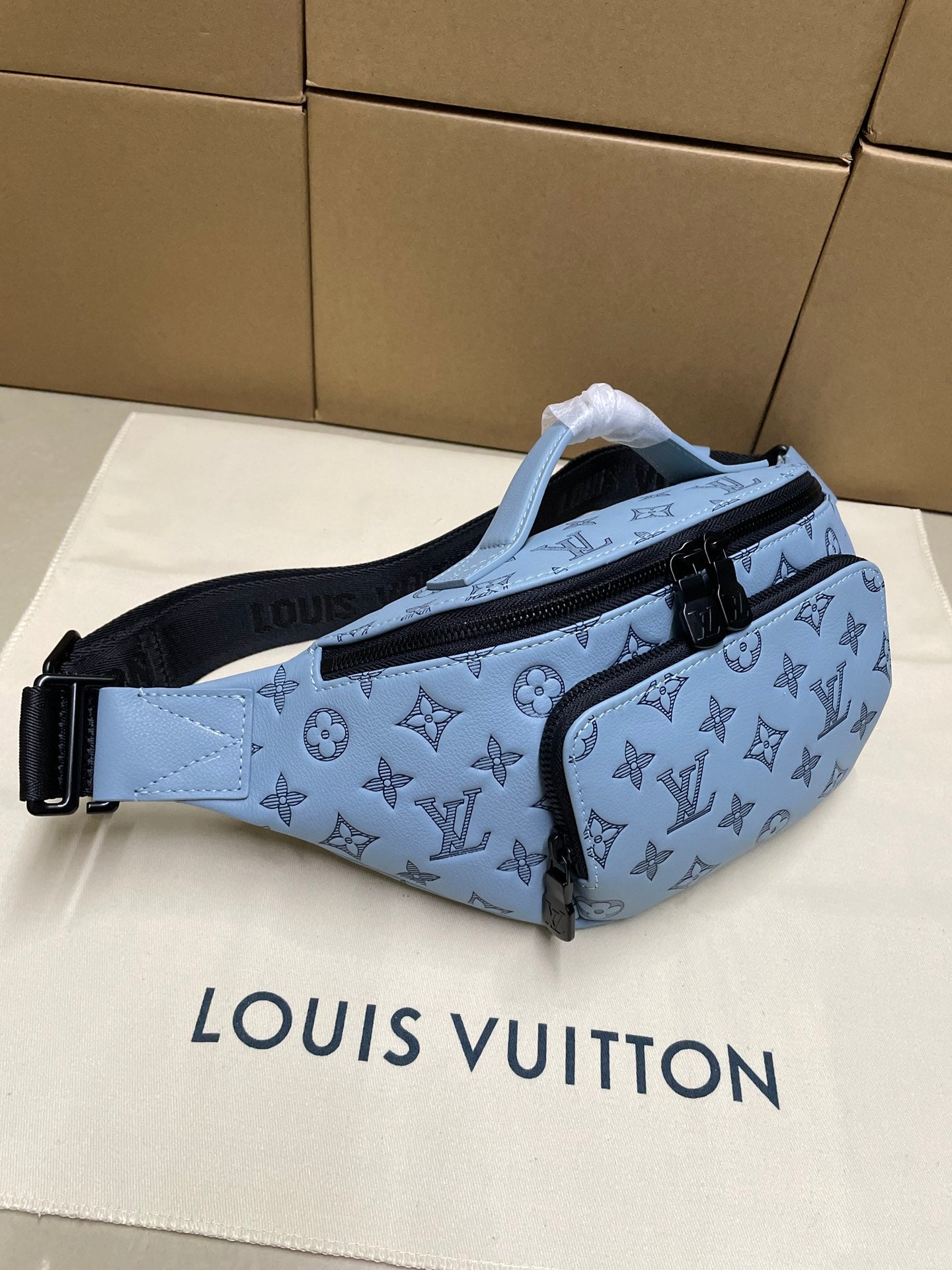 LuxluxHouse Best Quality Bags Louis Vuitton Men