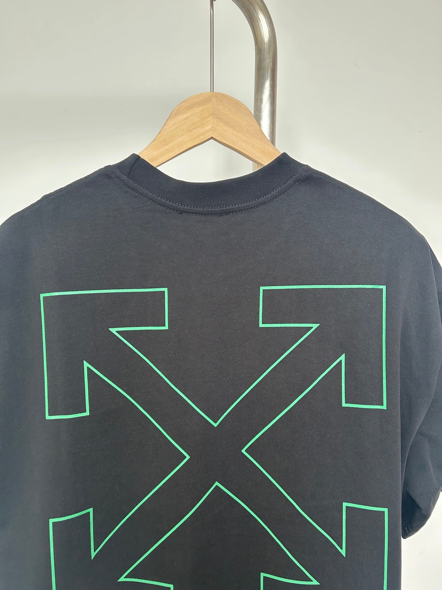 LuxluxHouse Best Quality Clothes Off White T-shirt