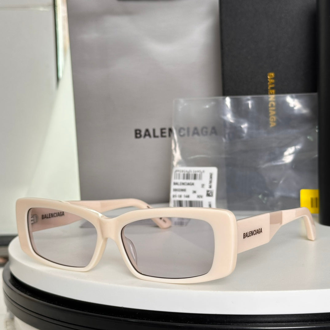 LuxluxHouse Best Quality Balenciaga Glasses