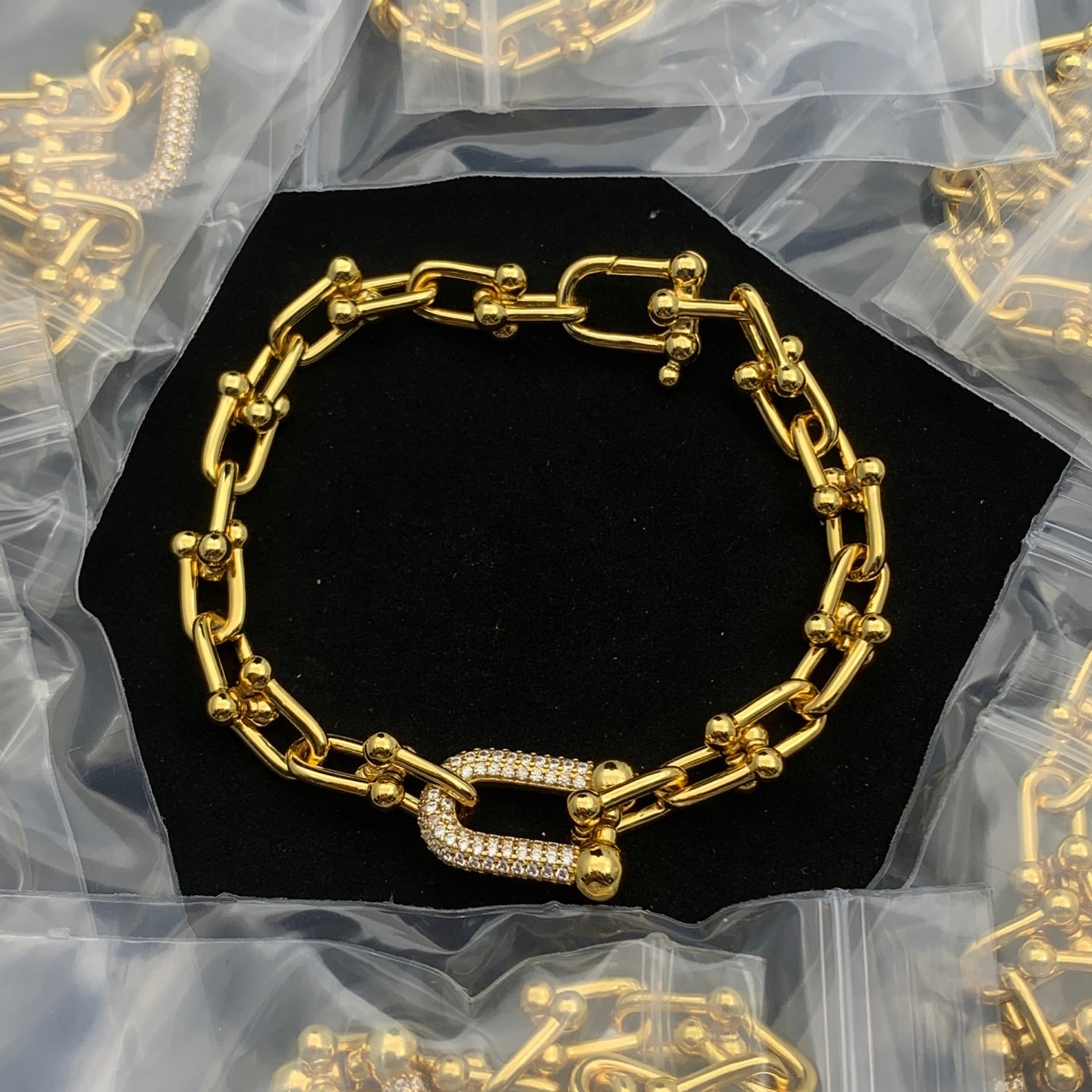 LuxluxHouse Low Price And High Quality Accessories Tiffany