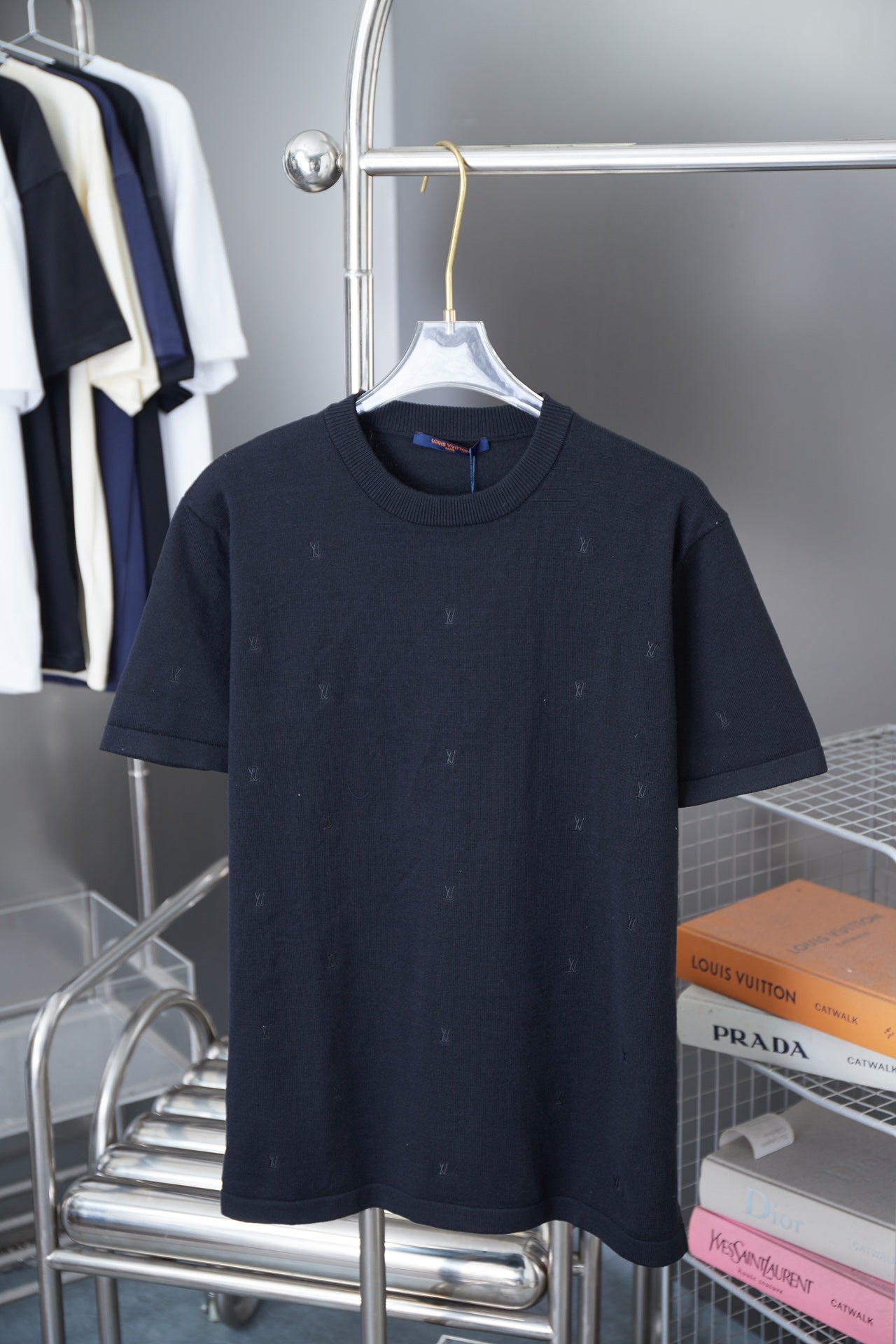 LuxluxHouse Best Quality Clothes T-shirt Louis Vuitton