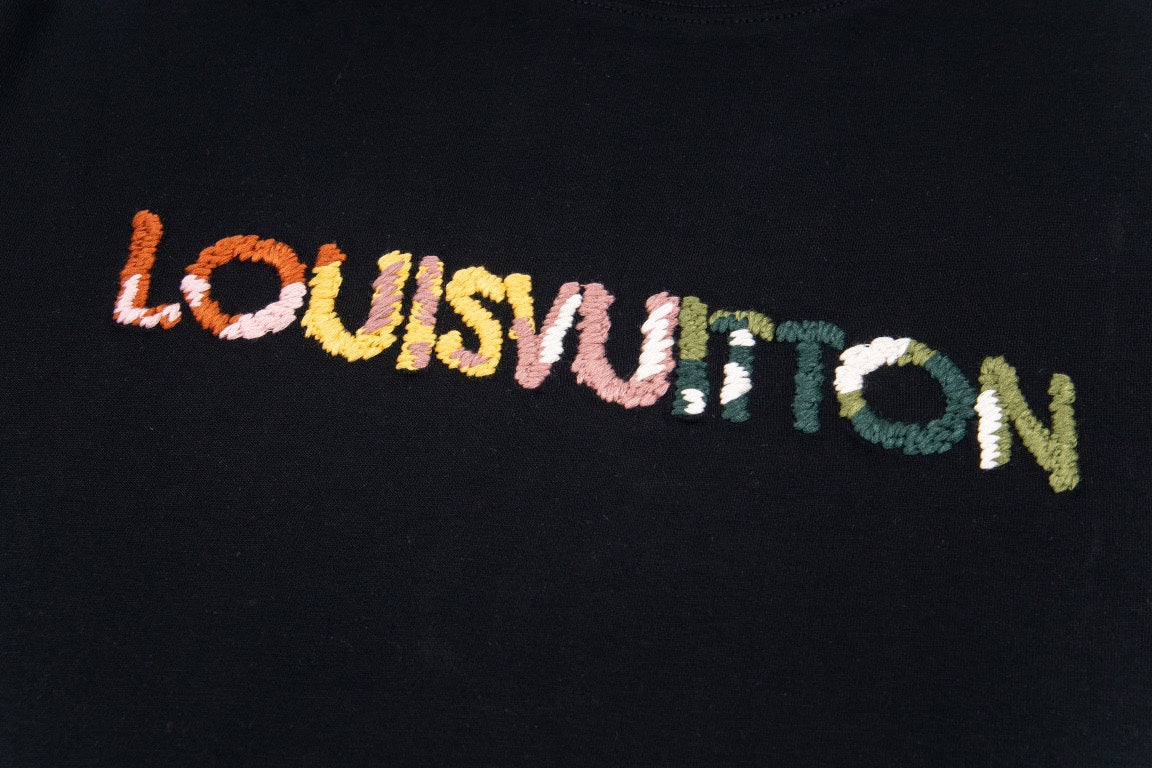 LuxluxHouse Best Quality Clothes T-shirt Louis Vuitton