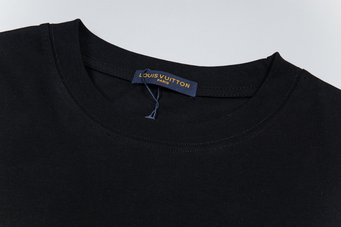 LuxluxHouse Best Quality Clothes T-shirt Louis Vuitton
