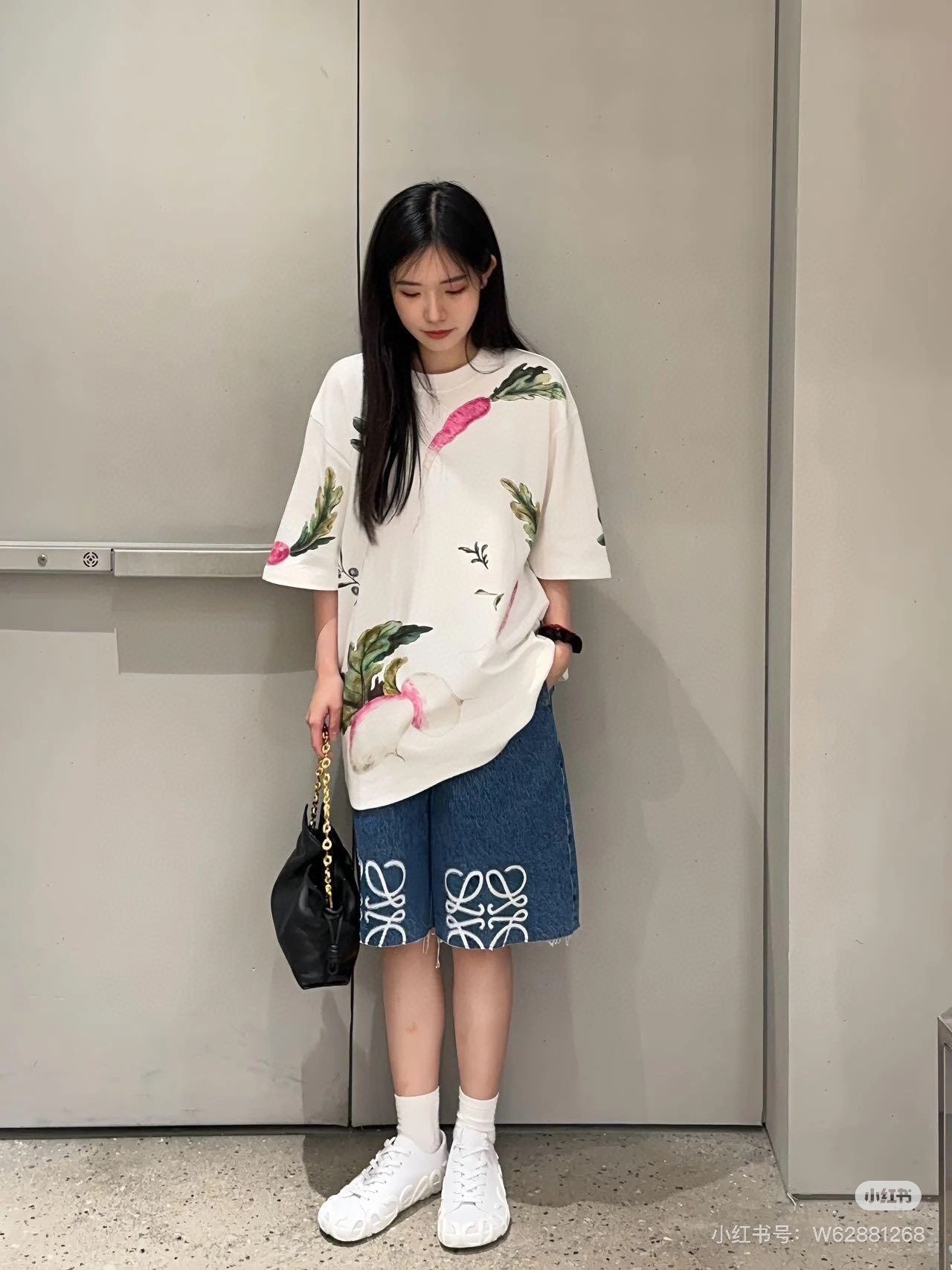 LuxluxHouse Best Quality Clothes T-shirt Loewe