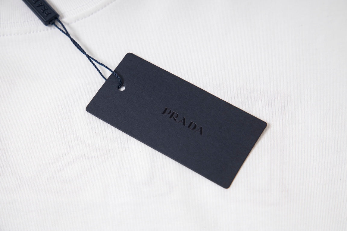 LuxluxHouse Best Quality Clothes T-shirt Prada
