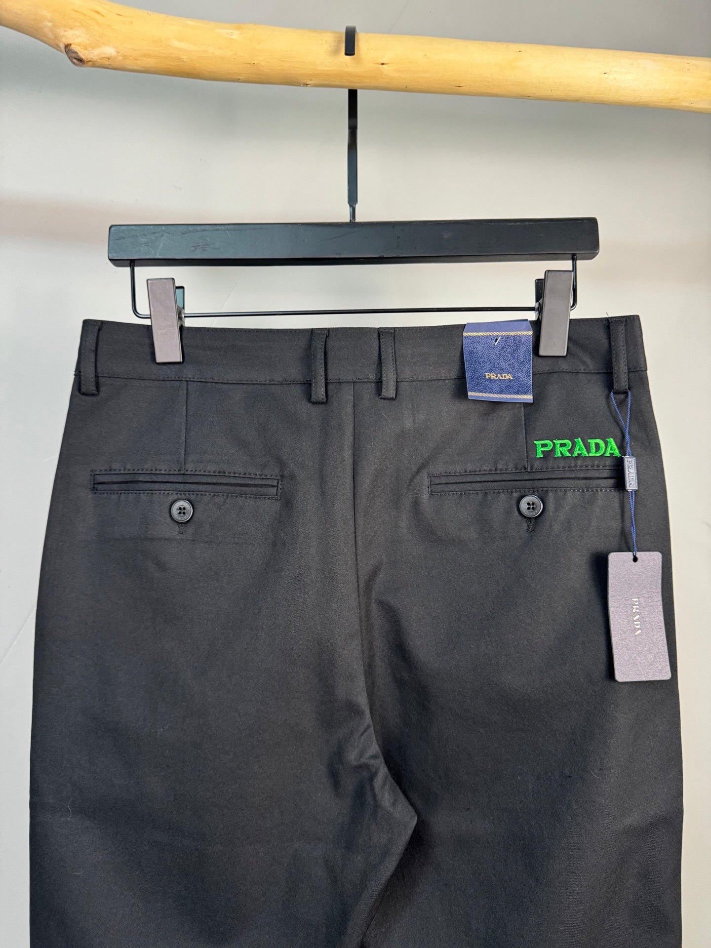 LuxluxHouse Best Quality Clothes Pants Prada