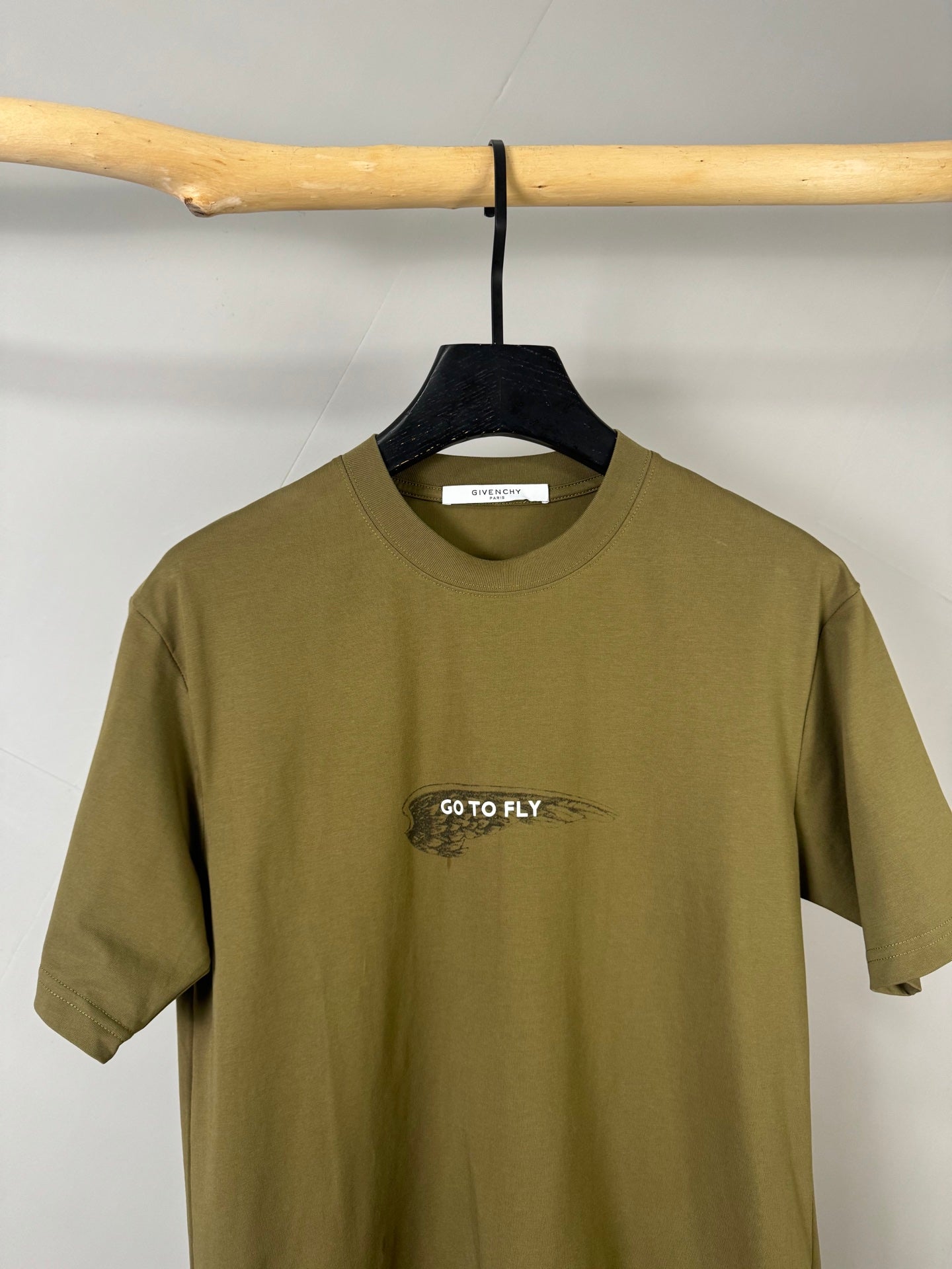 LuxluxHouse Best Quality Clothes Givenchy T-shirt