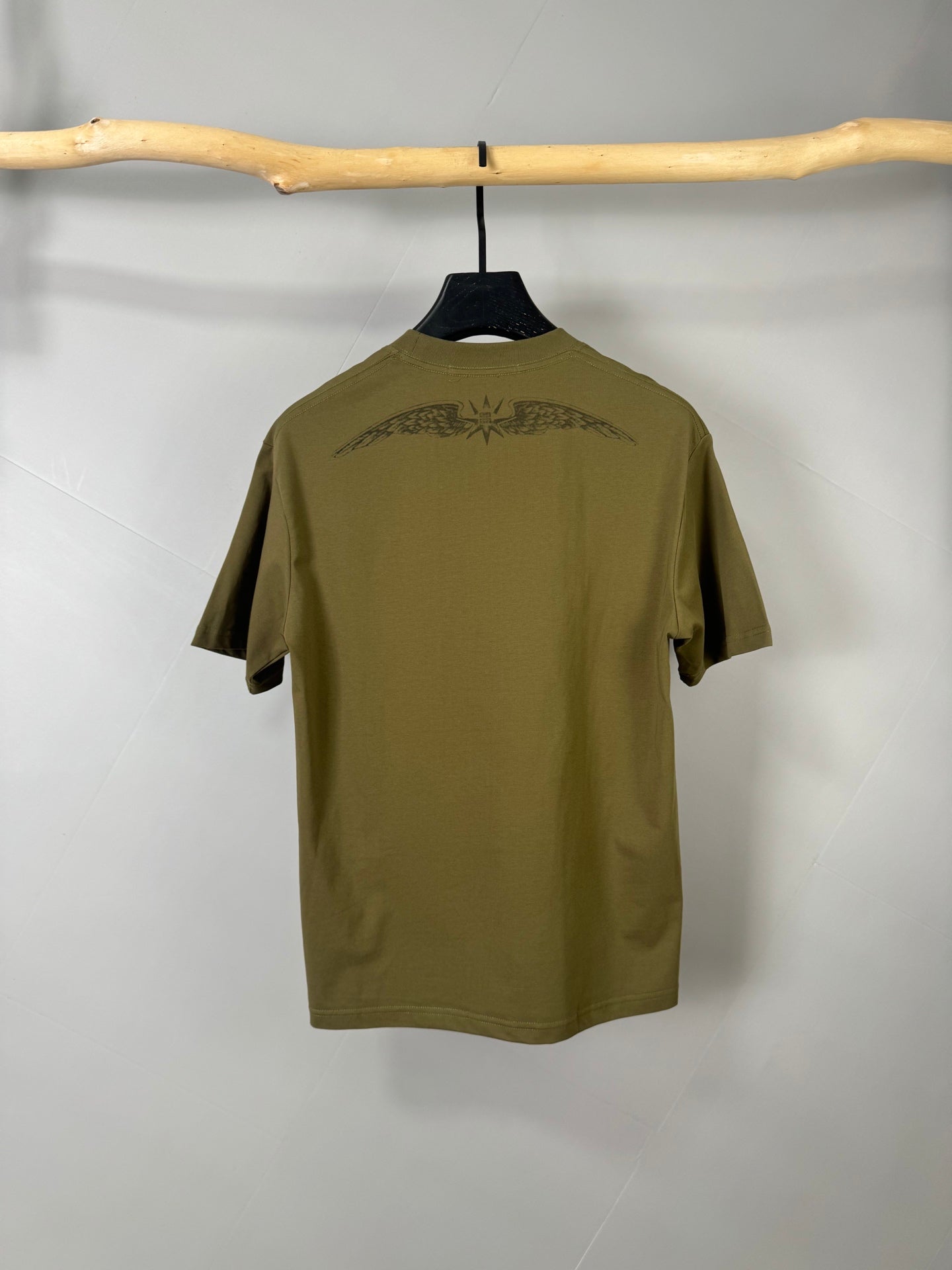 LuxluxHouse Best Quality Clothes Givenchy T-shirt