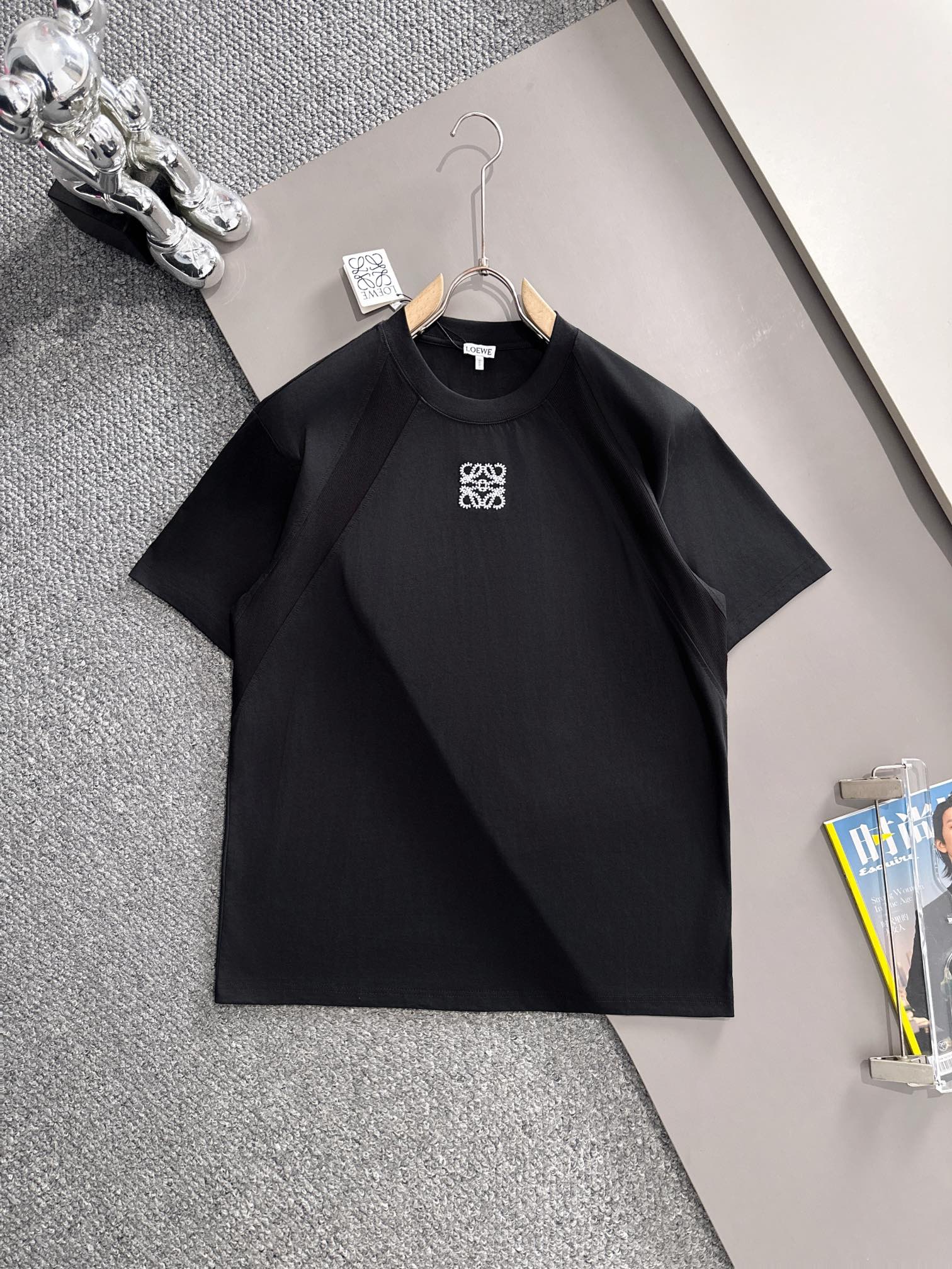LuxluxHouse Best Quality Clothes T-shirt Loewe
