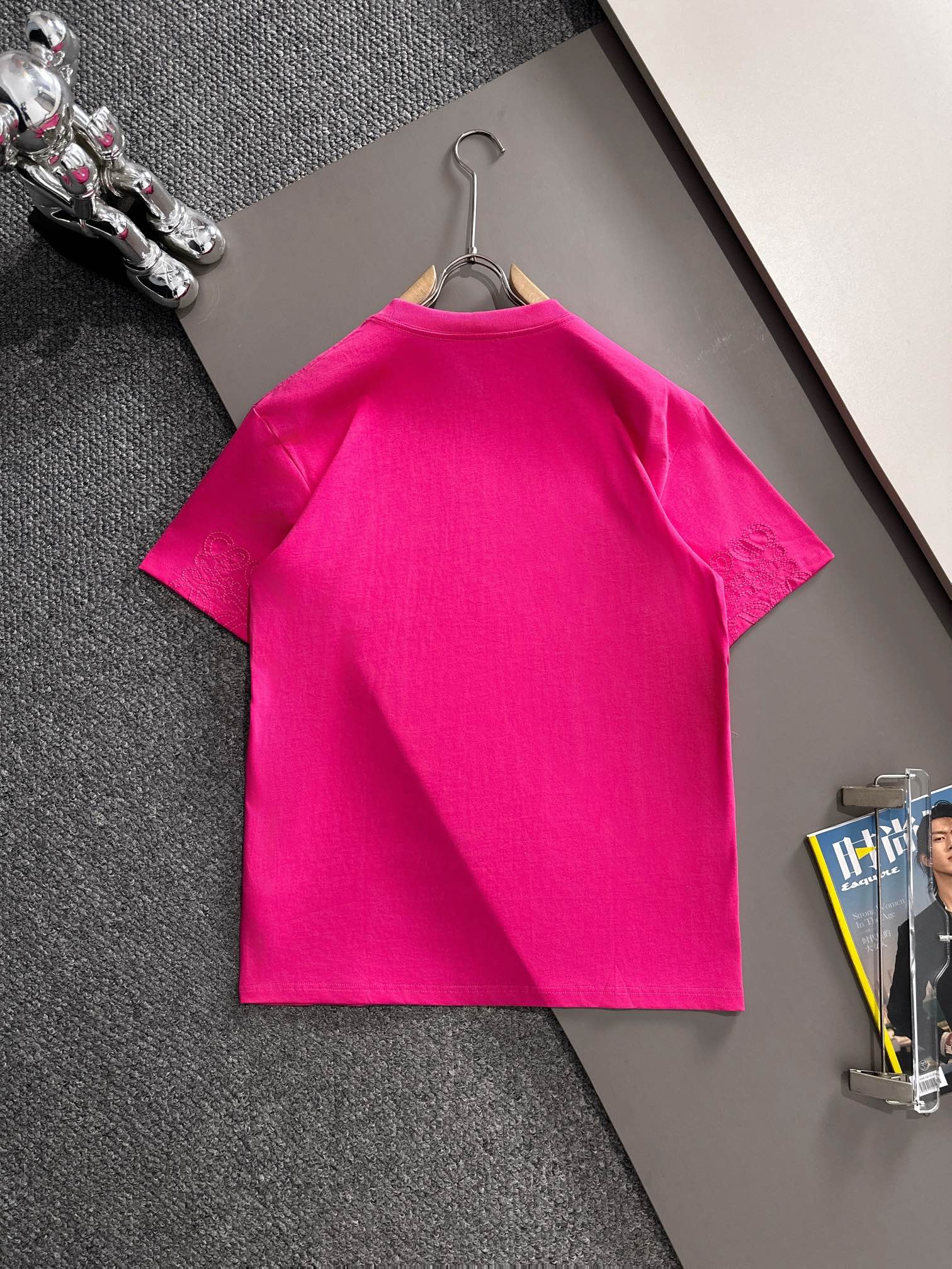 LuxluxHouse Best Quality Clothes T-shirt Loewe