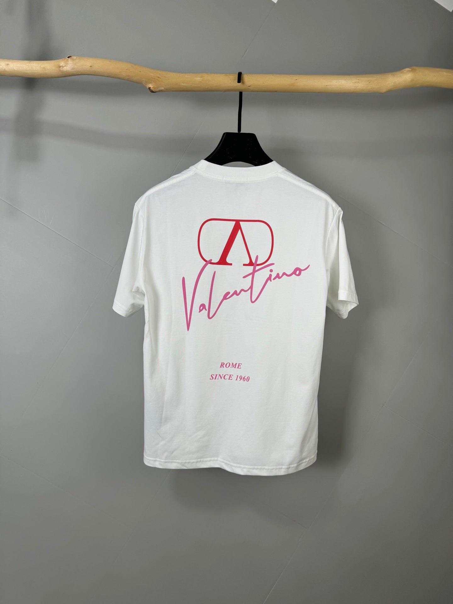 LuxluxHouse Best Quality Clothes Valentino T-shirt