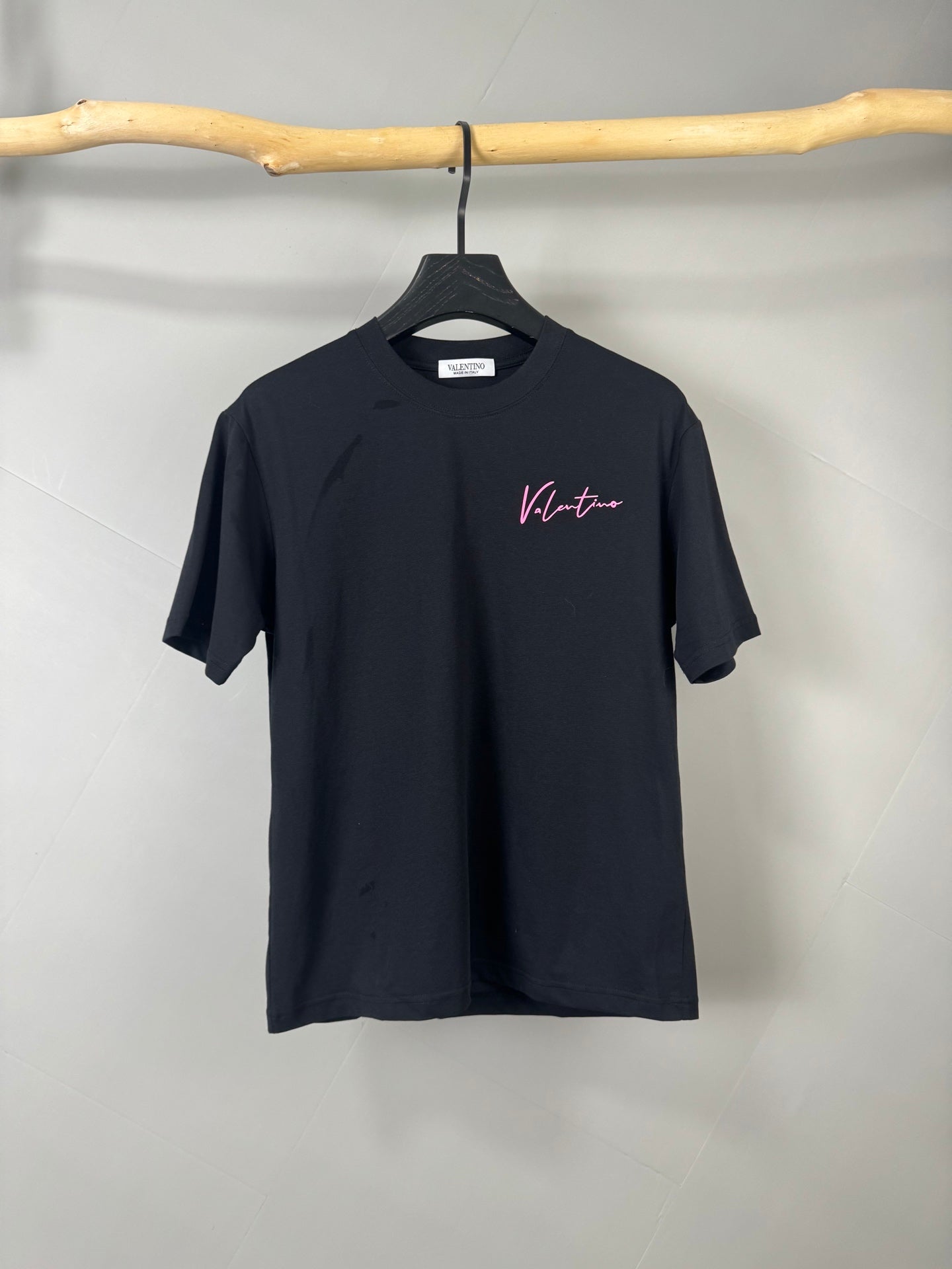 LuxluxHouse Best Quality Clothes Valentino T-shirt