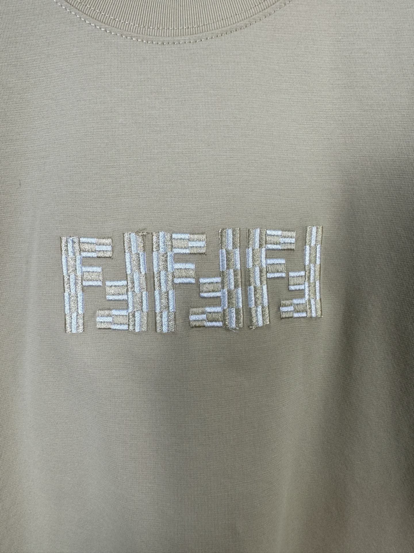 LuxluxHouse Best Quality Clothes Fendi T-shirt