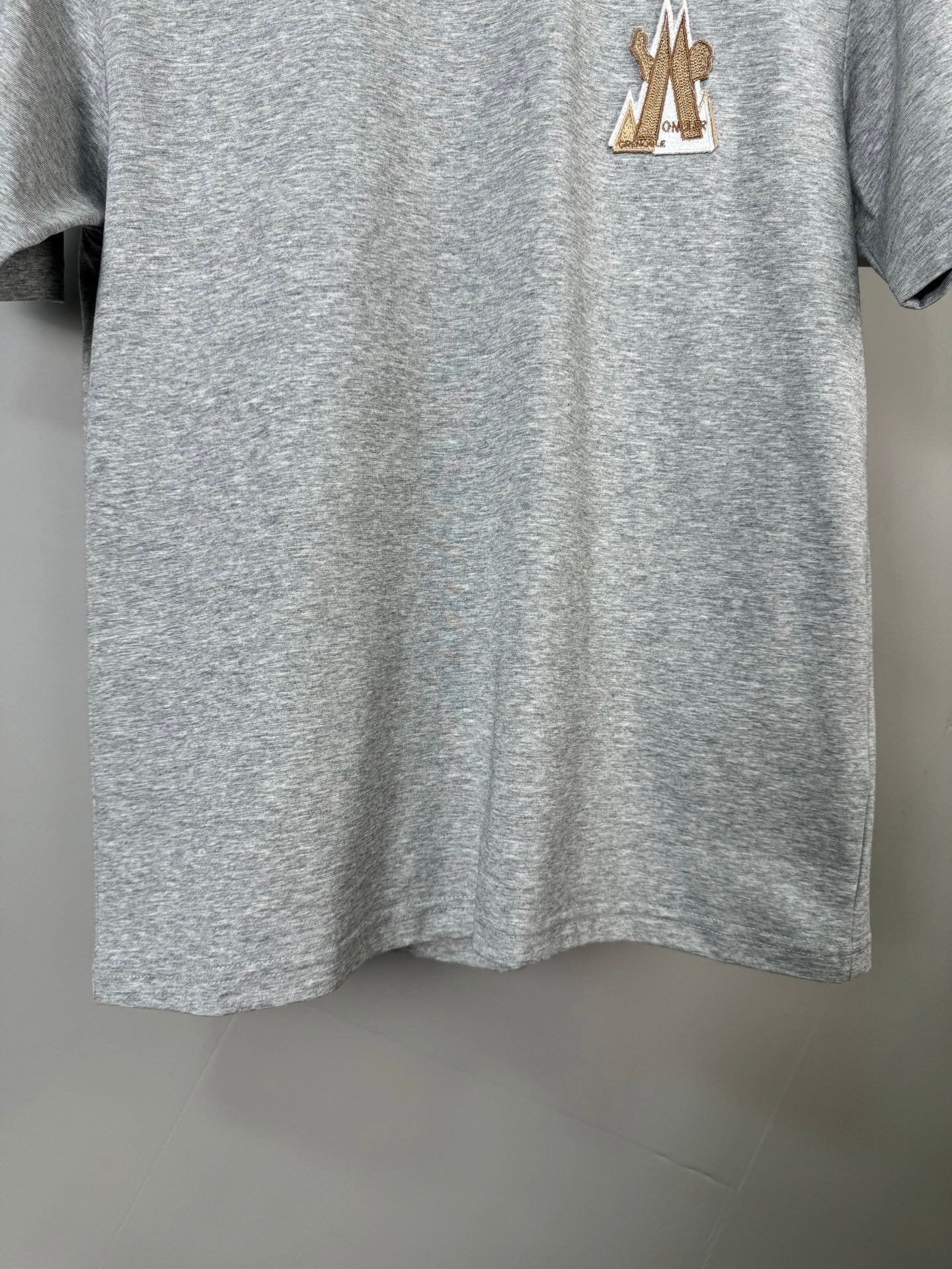 LuxluxHouse Best Quality Clothes T-shirt Moncler