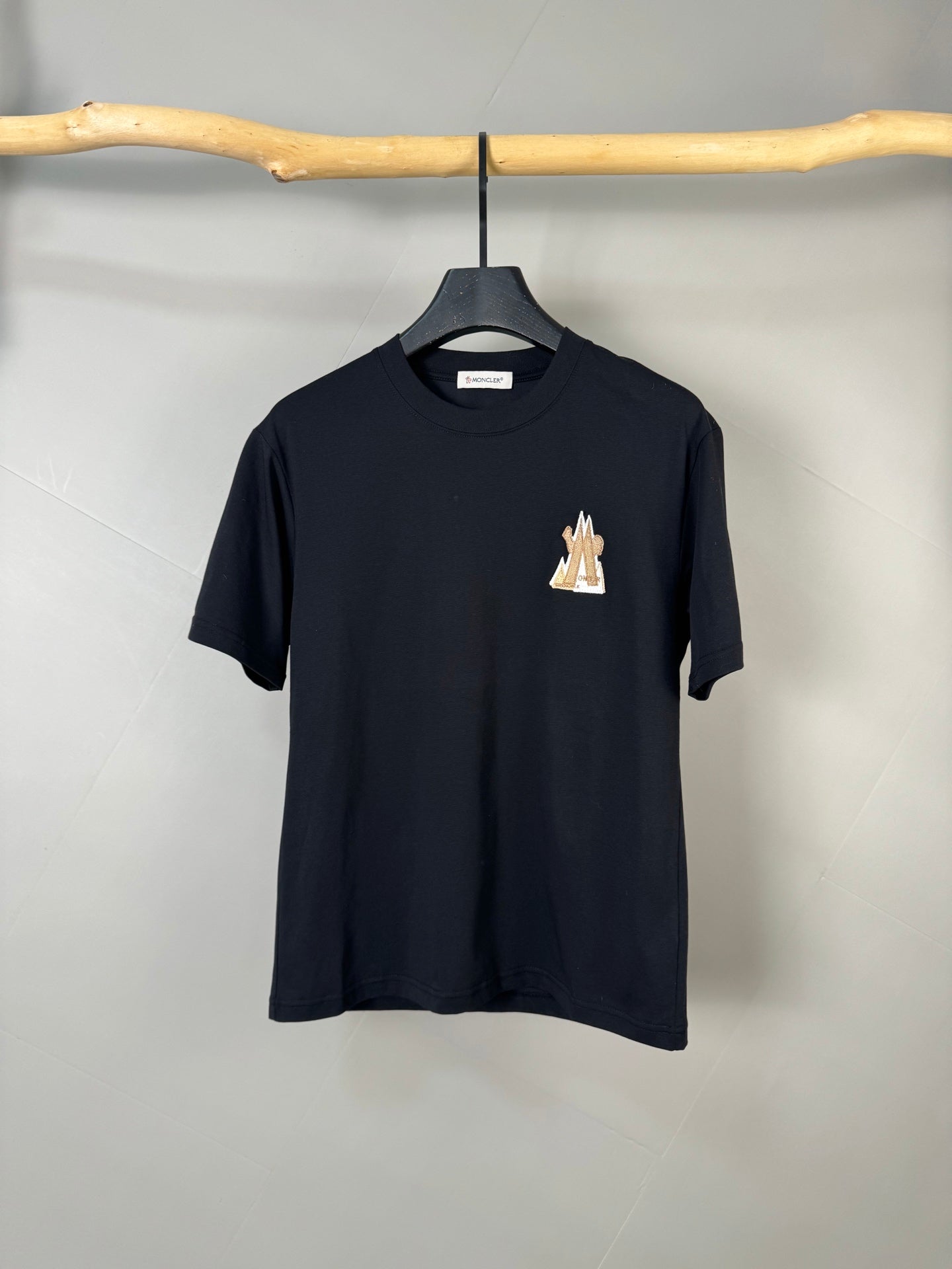 LuxluxHouse Best Quality Clothes T-shirt Moncler
