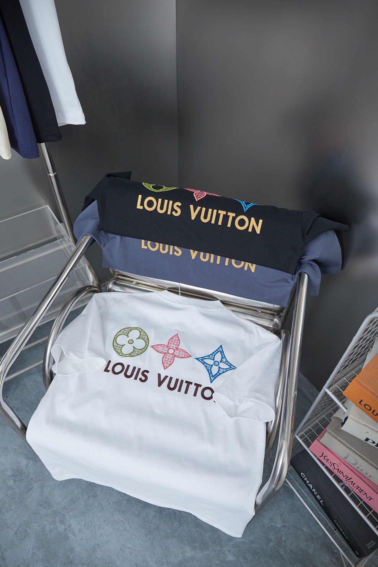 LuxluxHouse Best Quality Clothes T-shirt Louis Vuitton