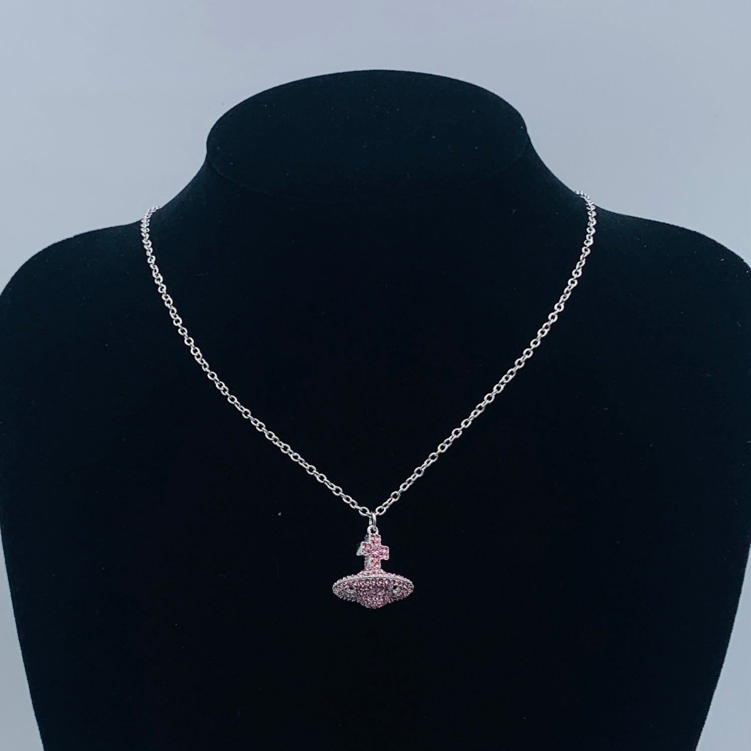 LuxluxHouse Low Price And High Quality Accessories Vivienne Westwood