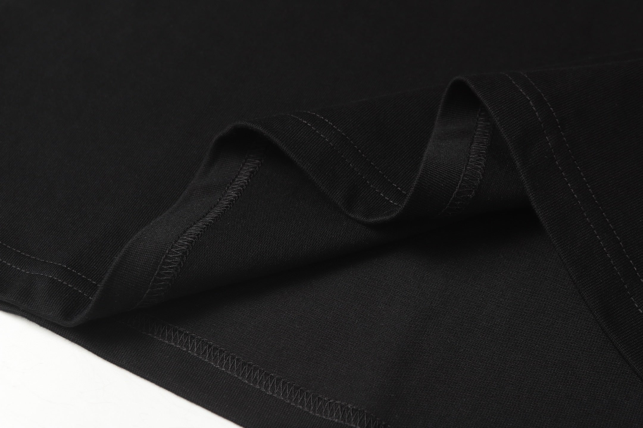 LuxluxHouse Best Quality Clothes T-shirt Loewe