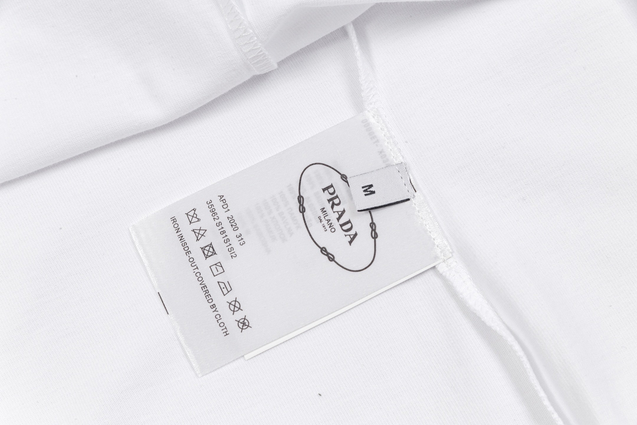 LuxluxHouse Best Quality Clothes T-shirt Prada