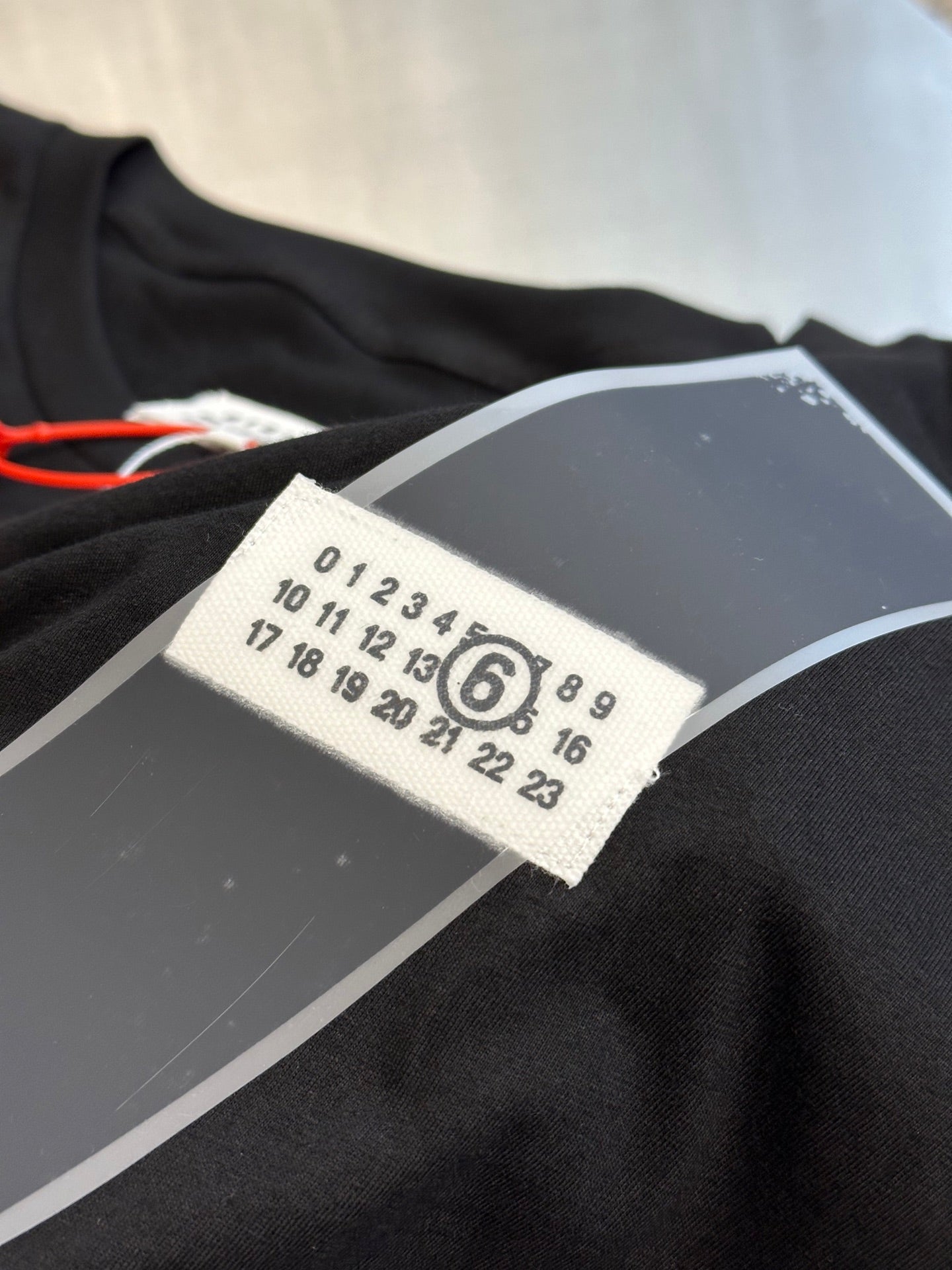 LuxluxHouse Best Quality Clothes T-shirt Chanel & Maison Margiela