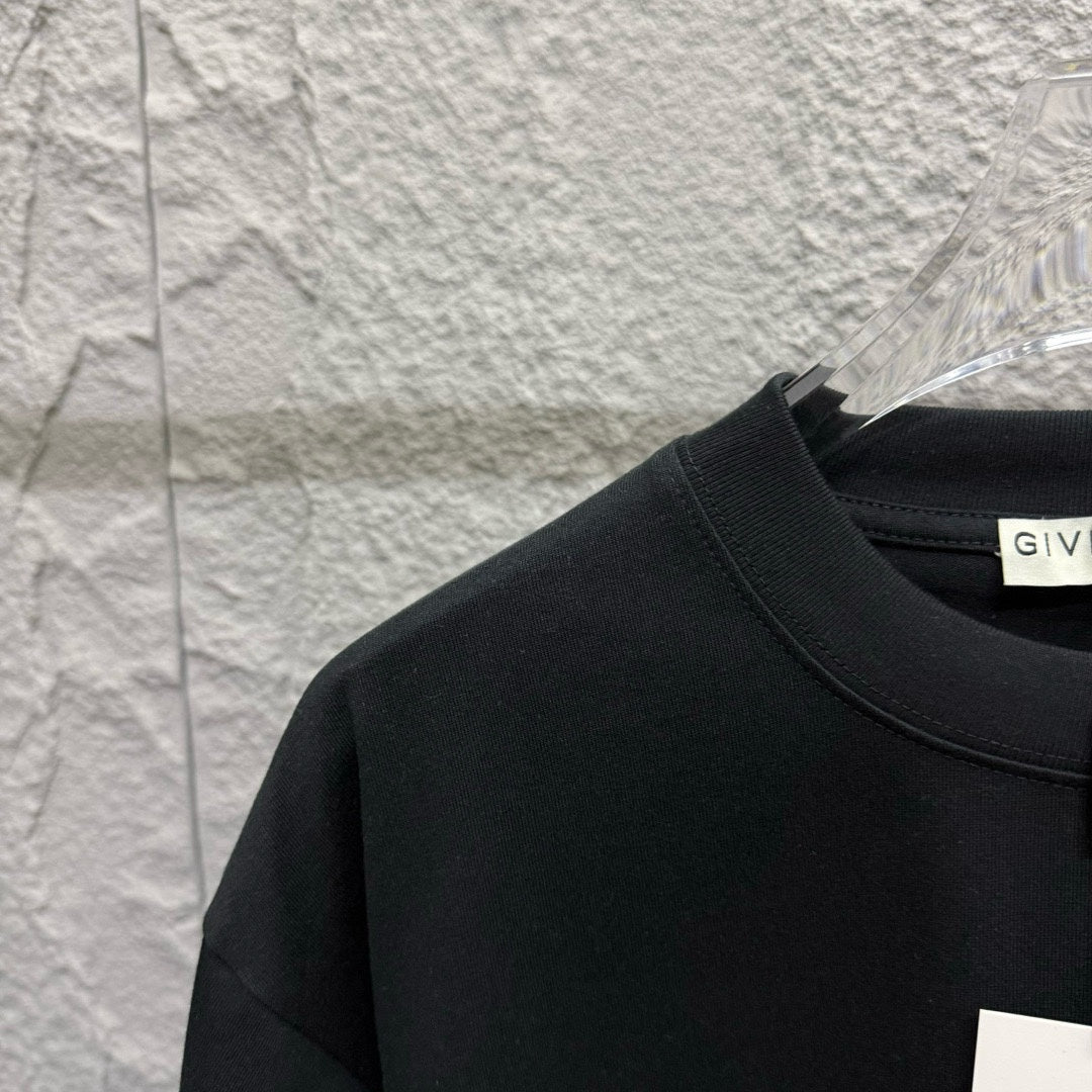 LuxluxHouse Best Quality Clothes Givenchy T-shirt