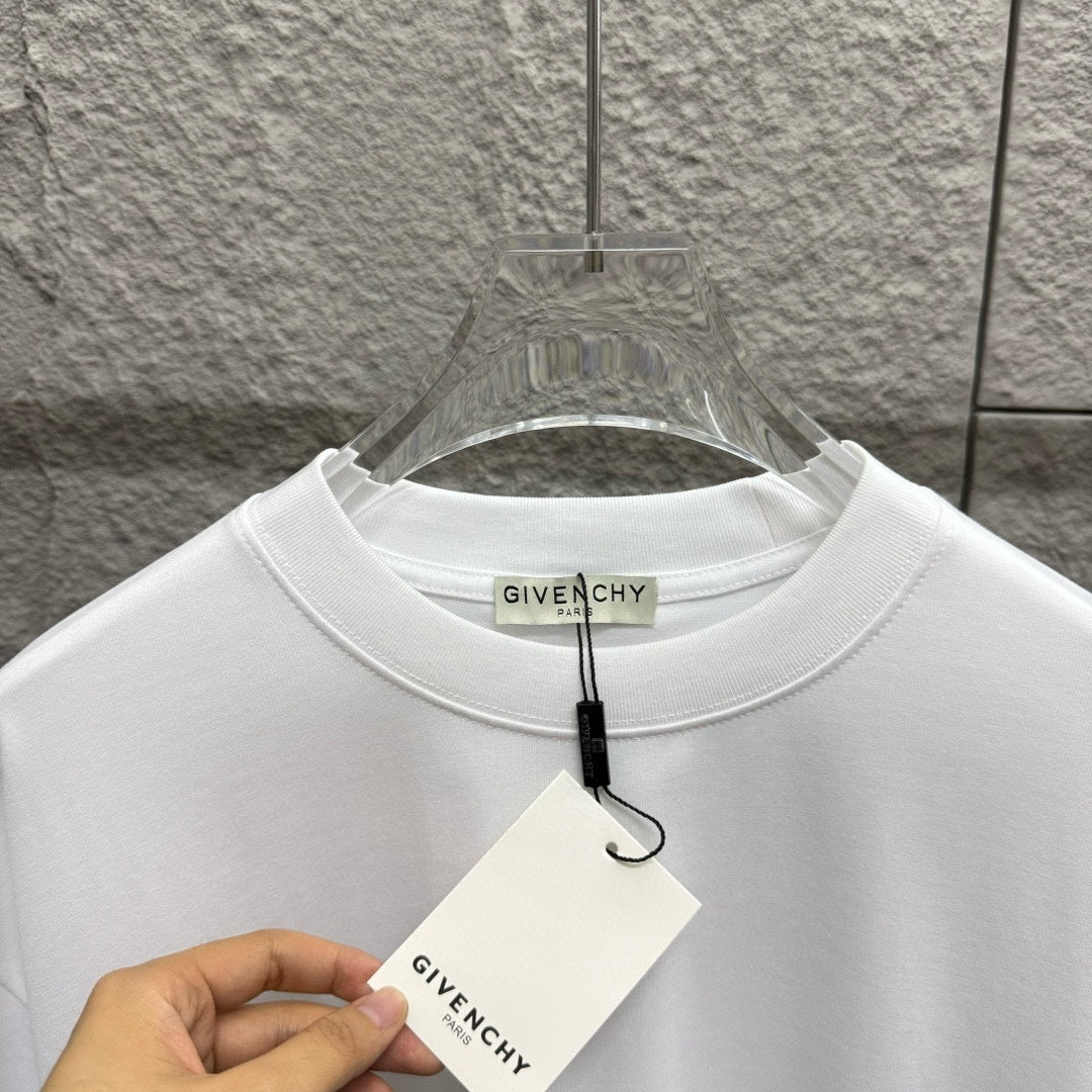 LuxluxHouse Best Quality Clothes Givenchy T-shirt