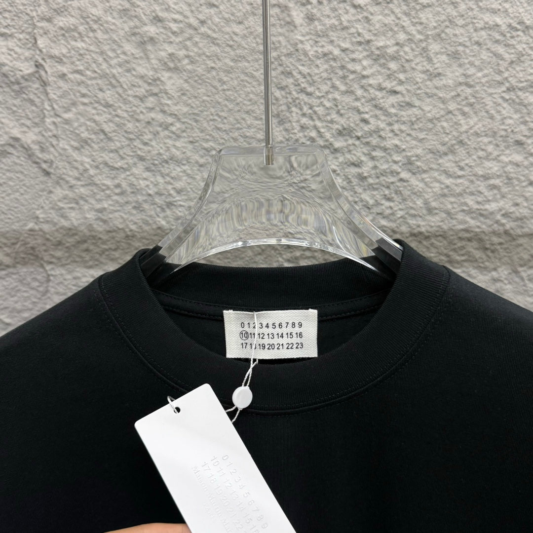 LuxluxHouse Best Quality Clothes T-shirt Chanel & Maison Margiela