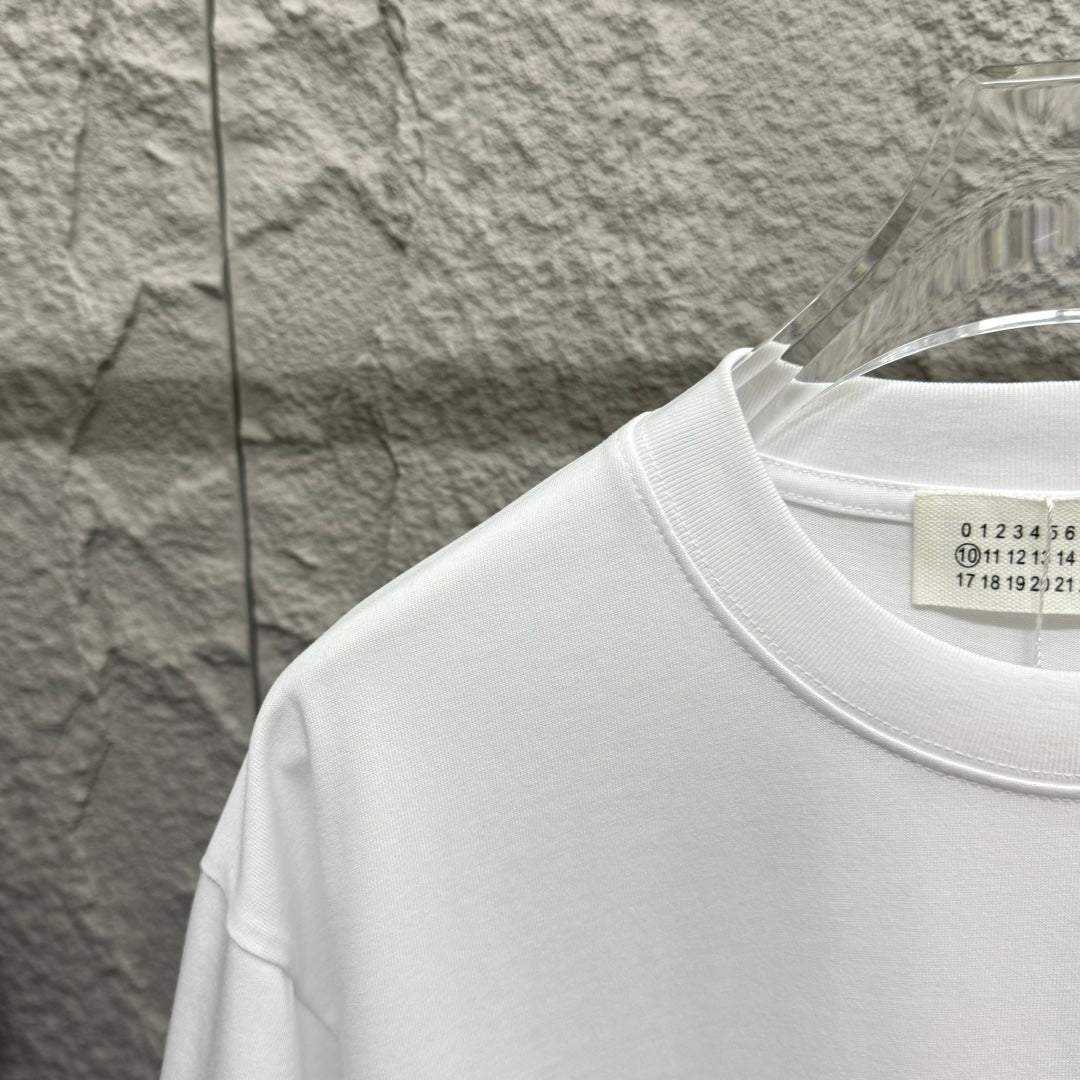 LuxluxHouse Best Quality Clothes T-shirt Chanel & Maison Margiela