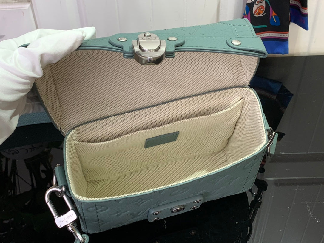 LuxluxHouse Best Quality Bags Louis Vuitton Men