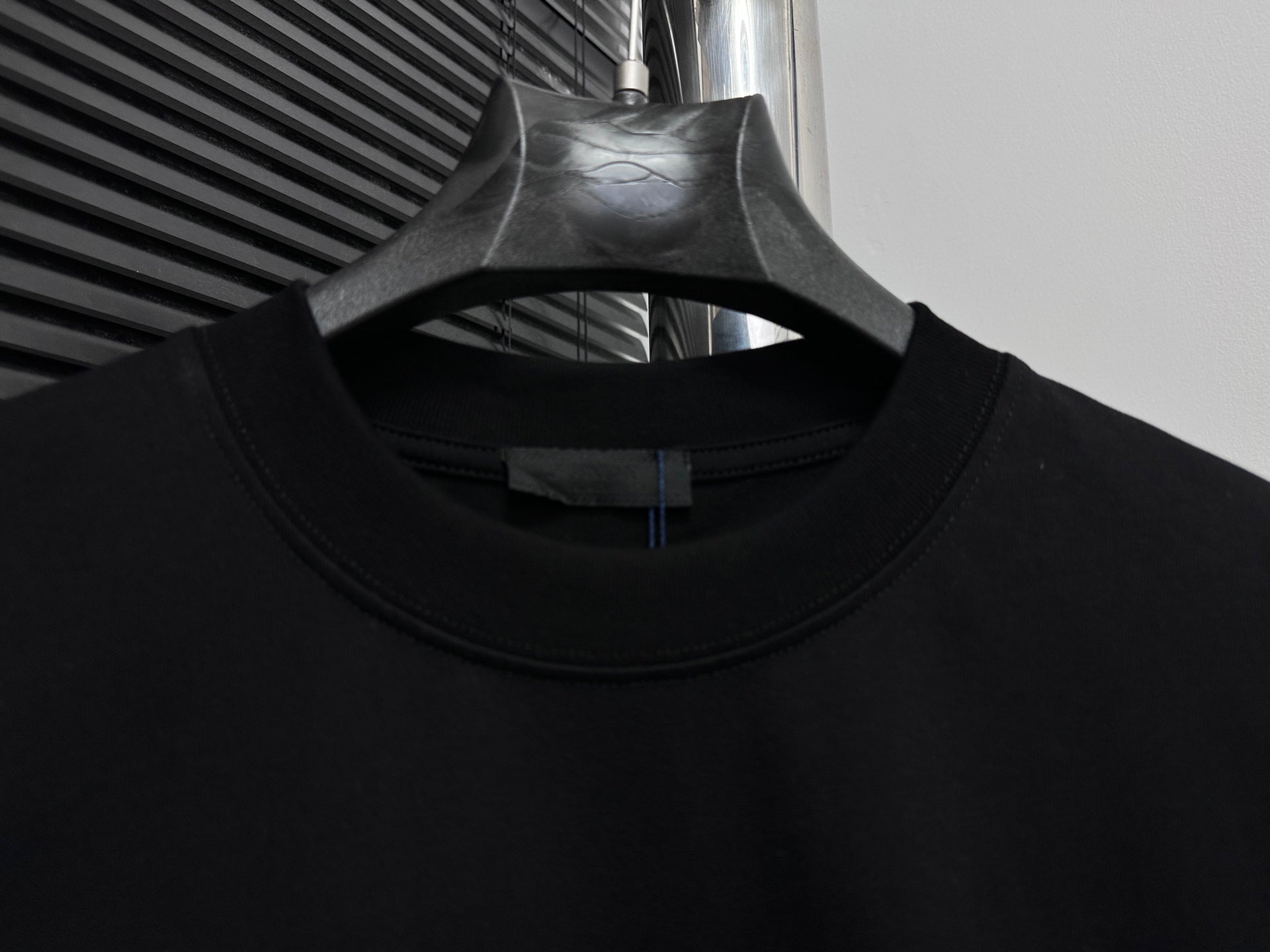 LuxluxHouse Best Quality Clothes T-shirt Prada