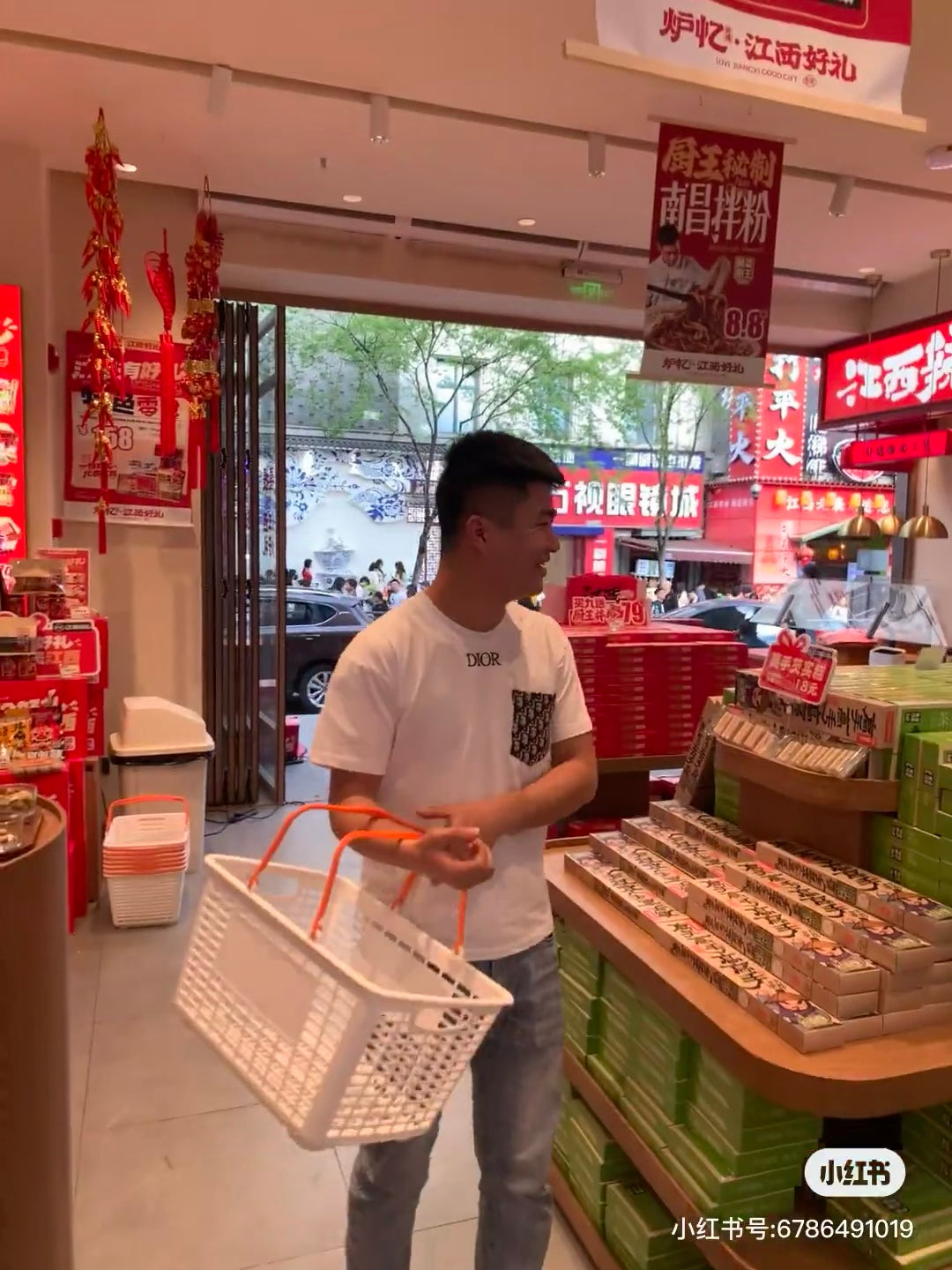 LuxluxHouse Best Quality Clothes T-shirt Dior