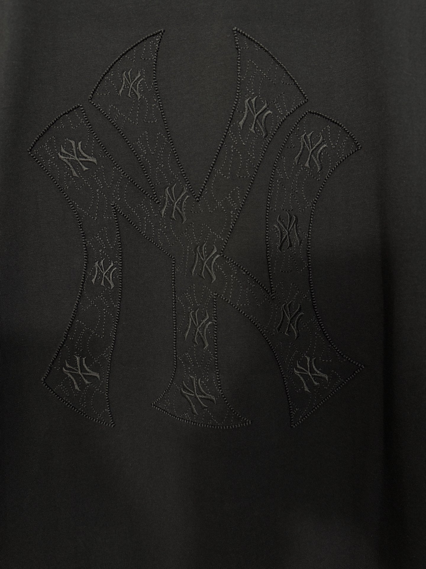 LuxluxHouse Best Quality Clothes The North Face & MLB T-shirt