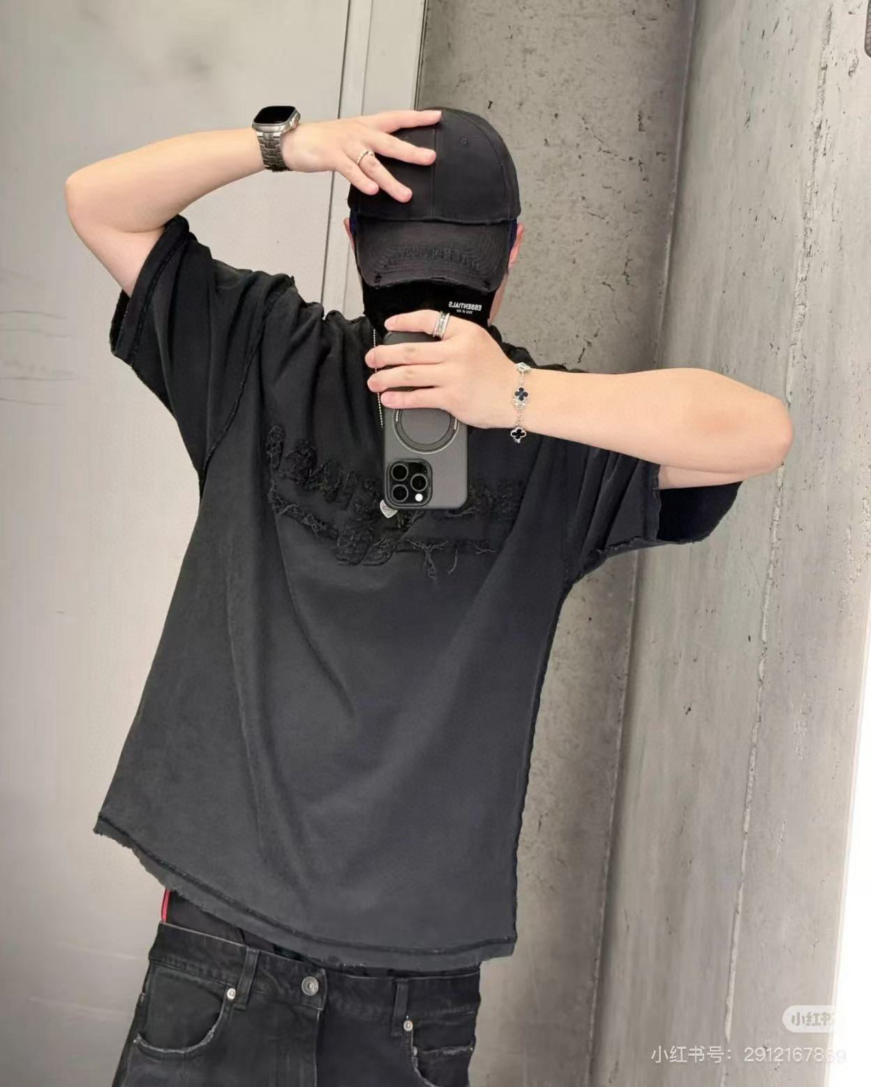 LuxluxHouse Best Quality Clothes Balenciaga T-shirt