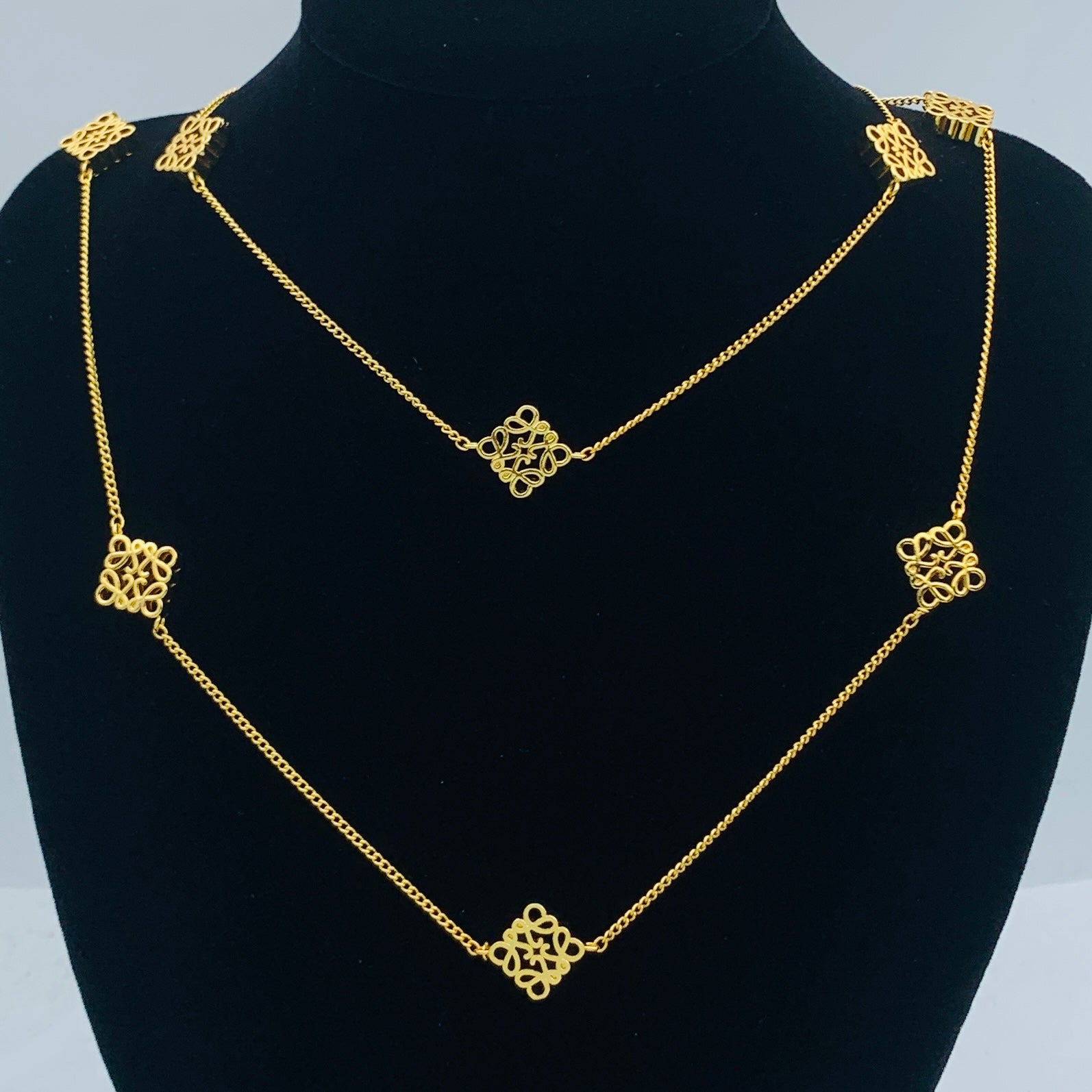 LuxluxHouse Low Price And High Quality Accessories Loewe