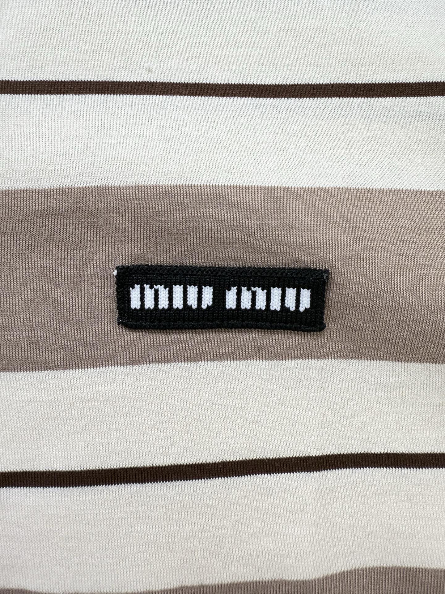 LuxluxHouse Best Quality Clothes Miu Miu T-shirt