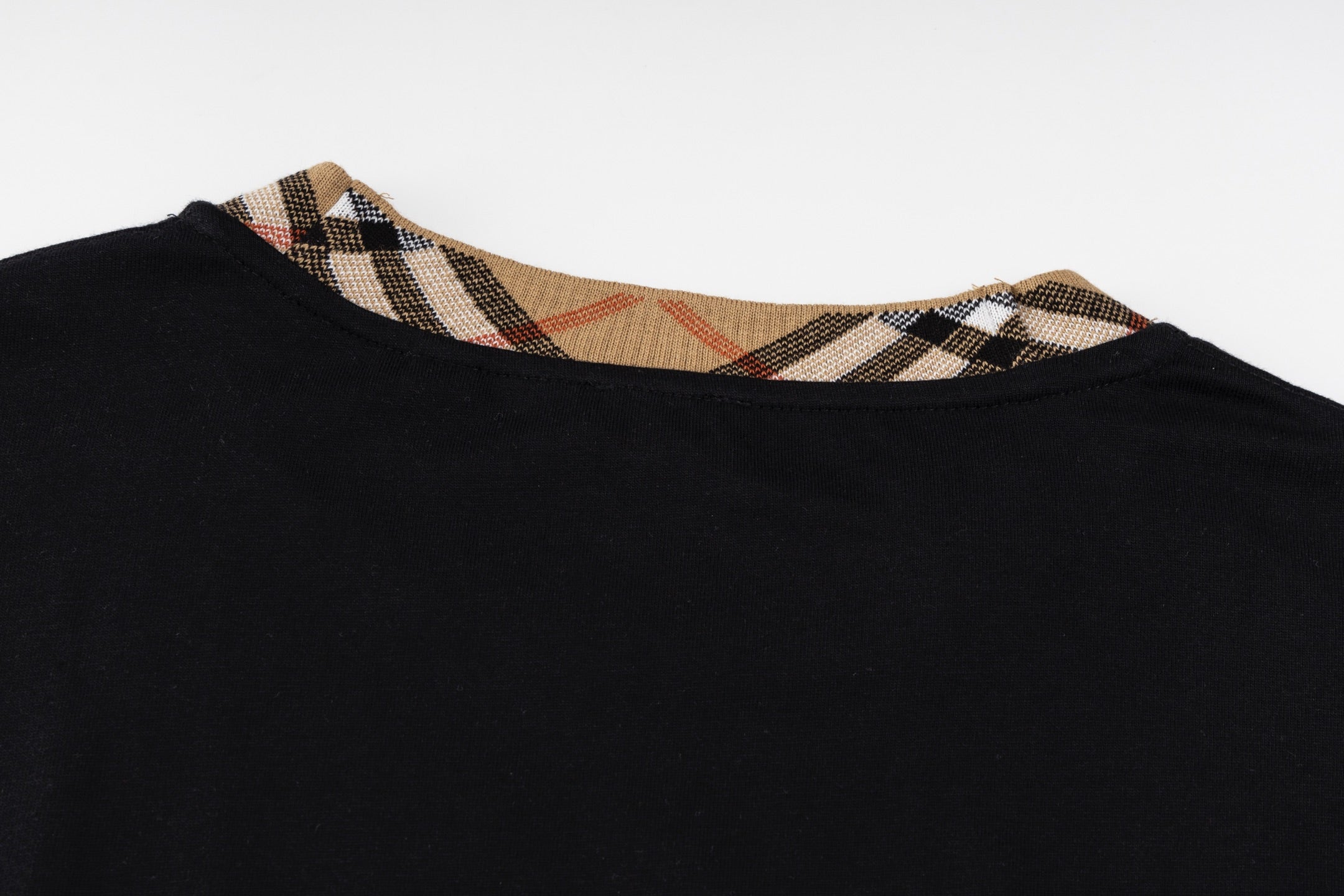 LuxluxHouse Best Quality Clothes Burberry T-shirt