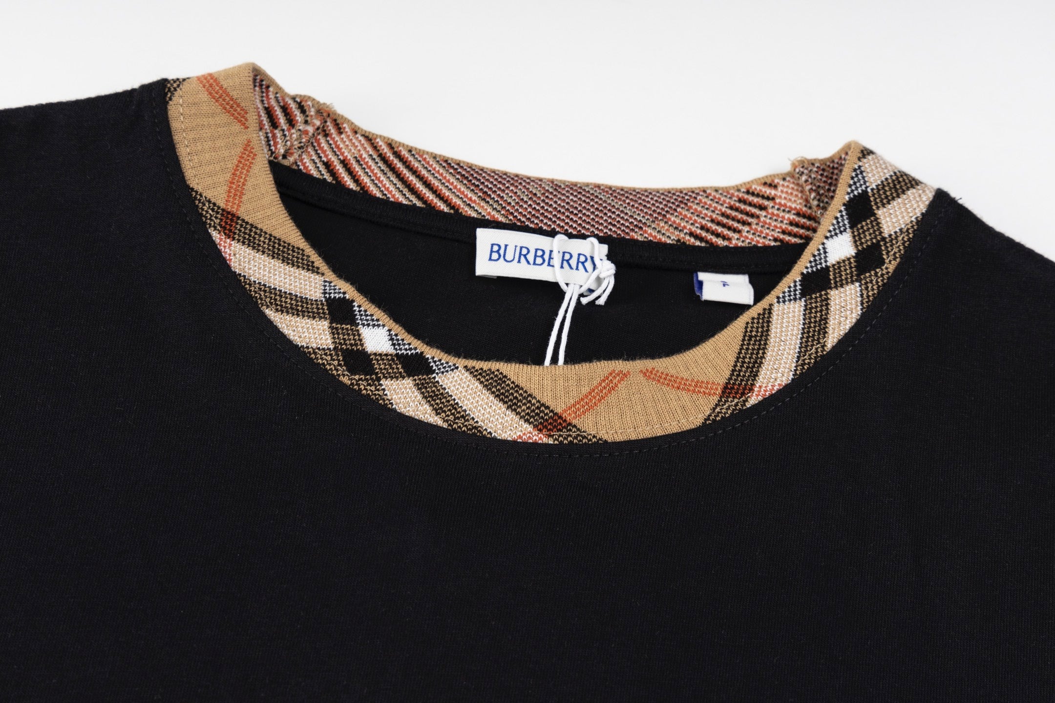 LuxluxHouse Best Quality Clothes Burberry T-shirt